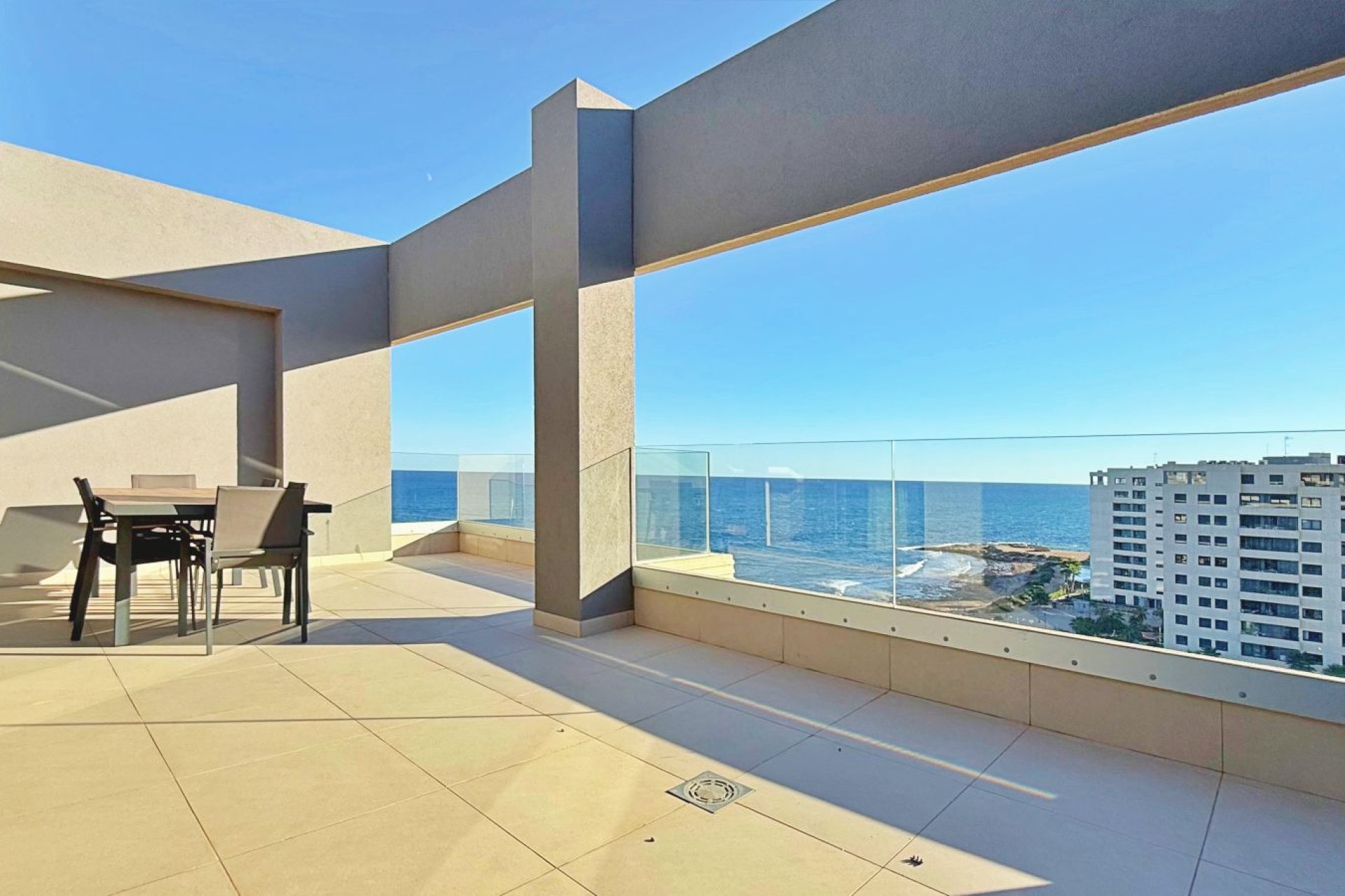 Revente - Attique -
Torrevieja - Costa Blanca