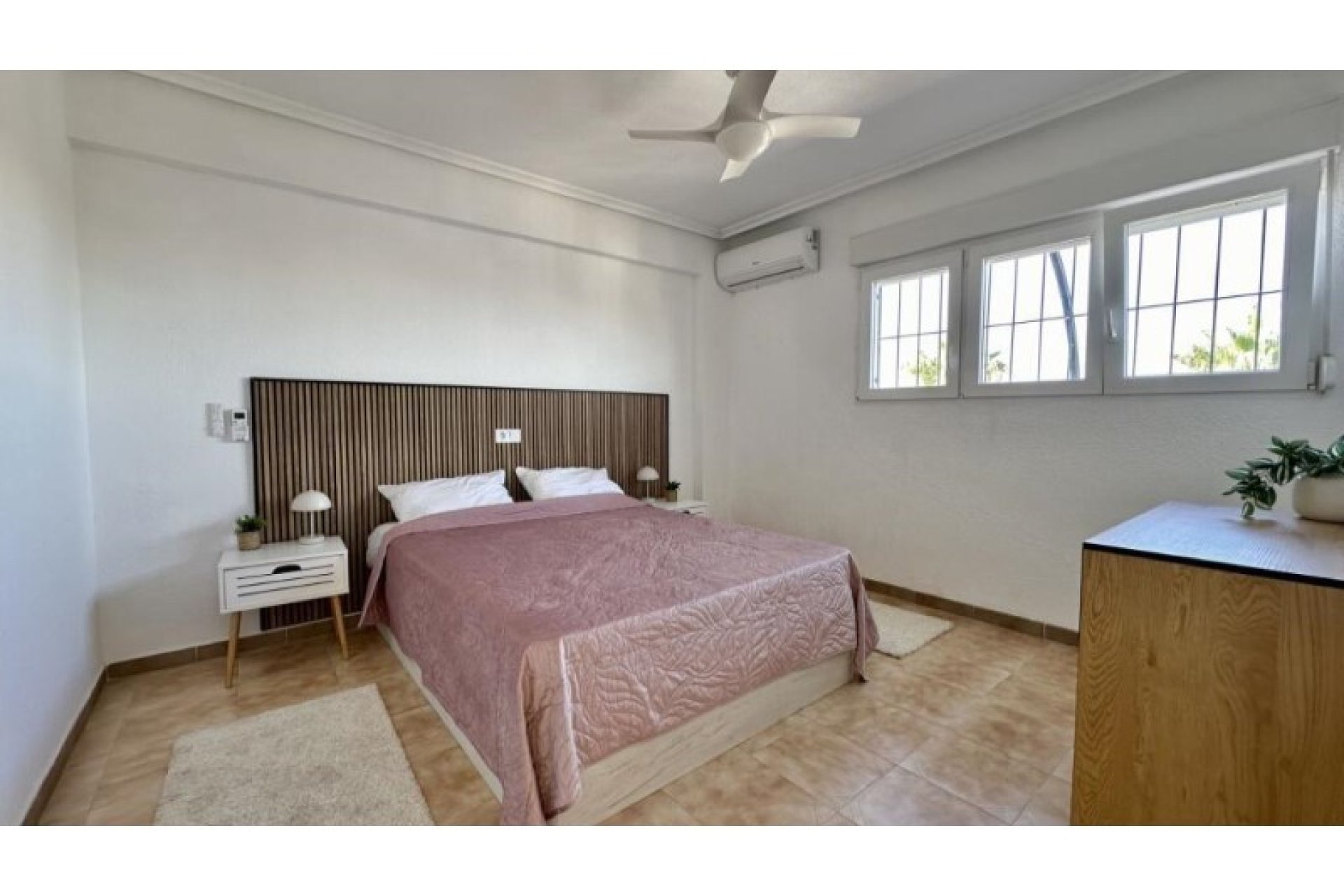 Revente - Attique -
Torrevieja - Costa Blanca