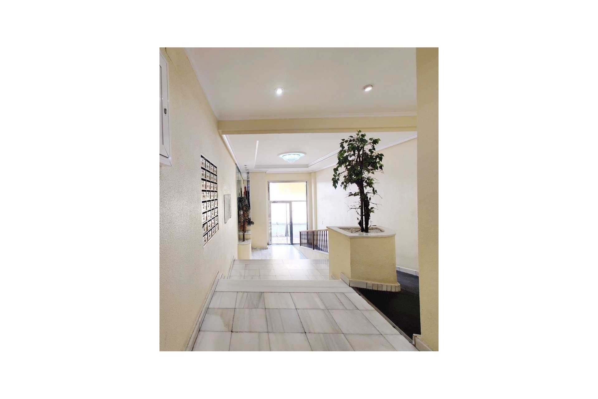 Revente - Attique -
Torrevieja - Costa Blanca