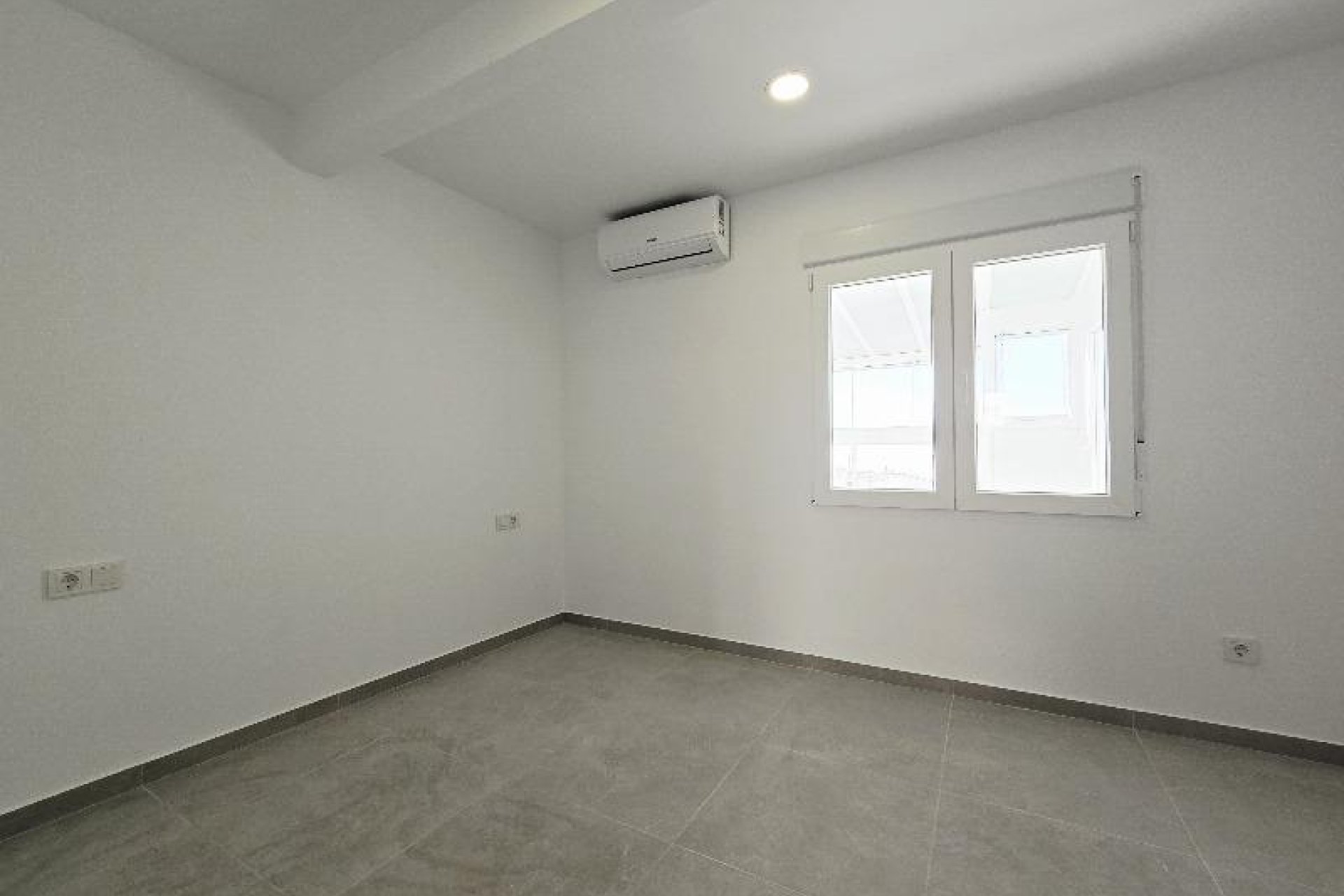 Revente - Attique -
Torrevieja - Playa del Cura