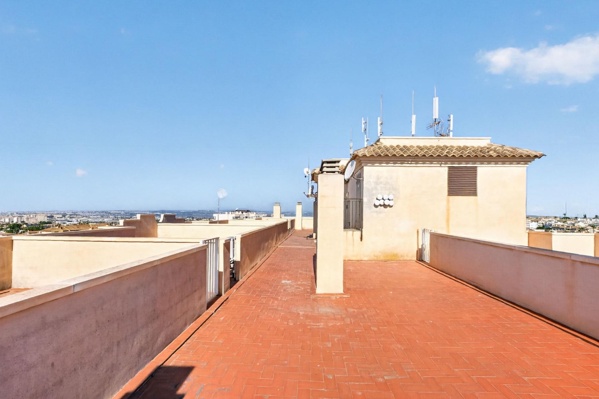 Revente - Attique -
Torrevieja - Torreblanca