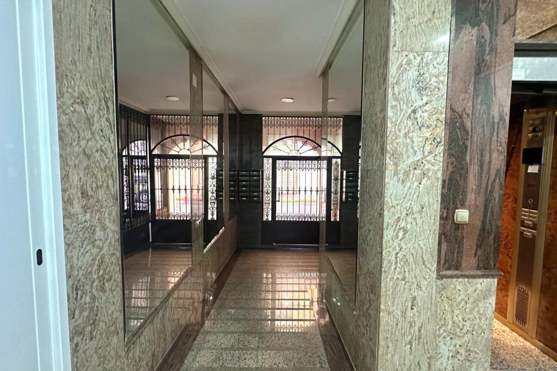 Revente - Attique -
Torrevieja