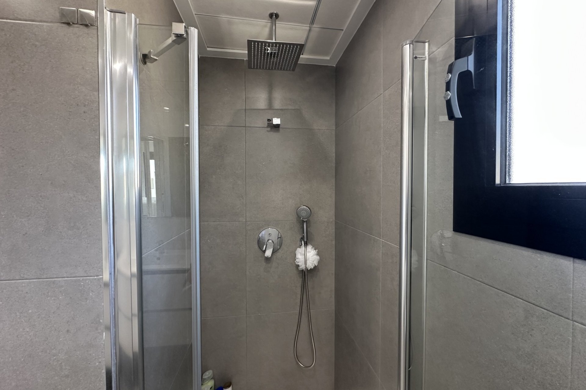 Revente - Attique -
Villamartin - Costa Blanca