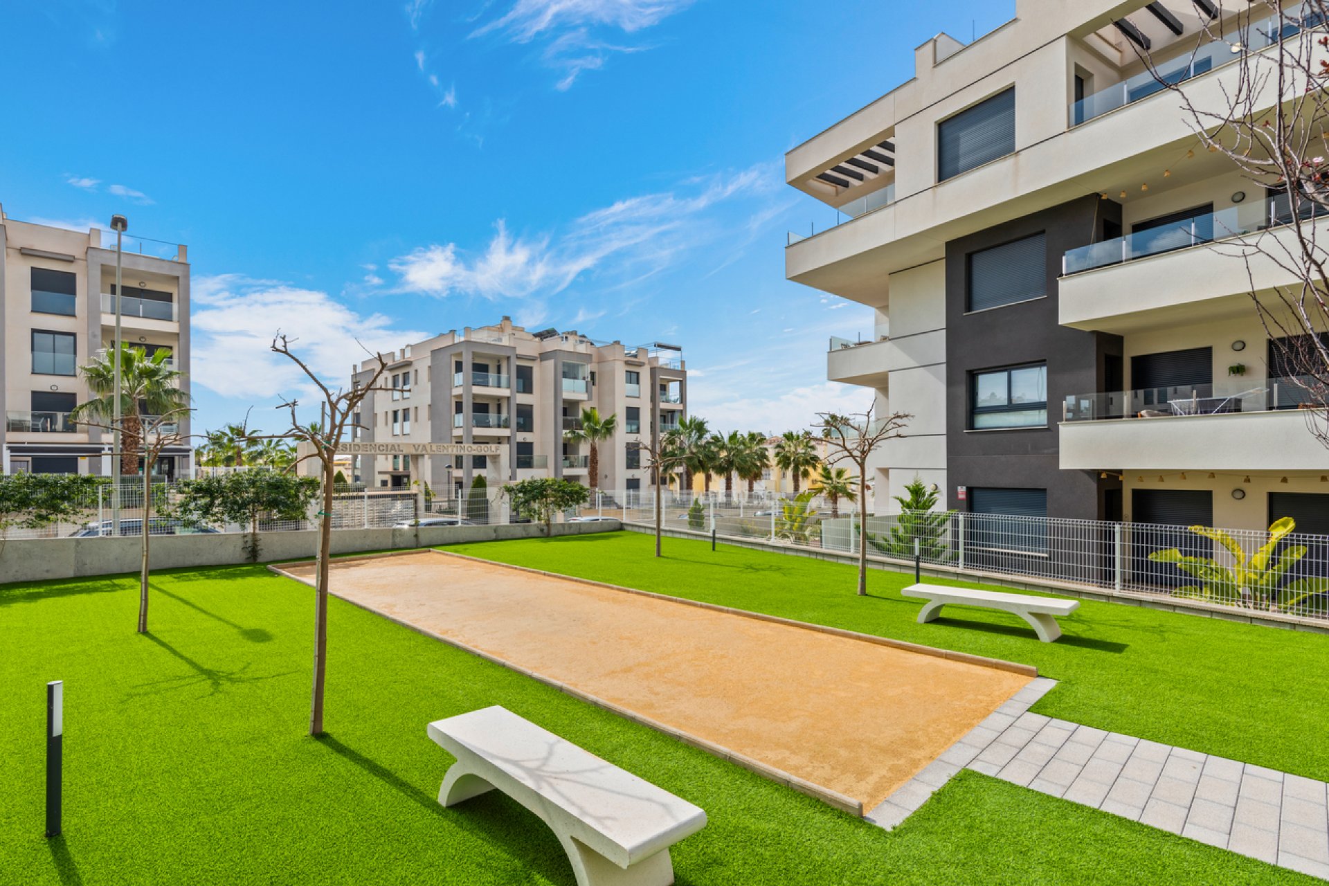 Revente - Attique -
Villamartin - Costa Blanca