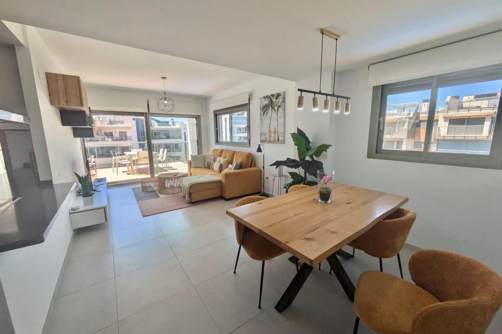 Revente - Attique -
Villamartin - Costa Blanca