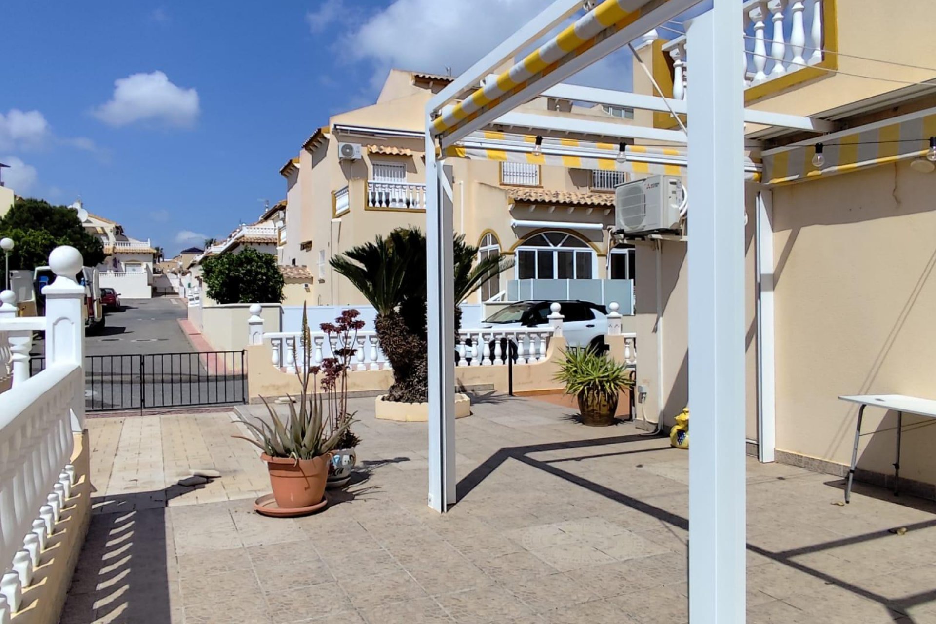 Revente - Bungalow -
Orihuela - Urbanización Perla Del Mar