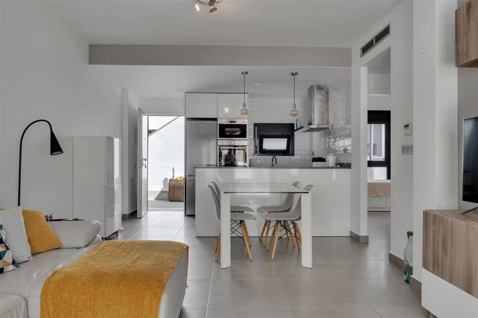 Revente - Bungalow -
Pilar de la Horadada - Zona Pueblo