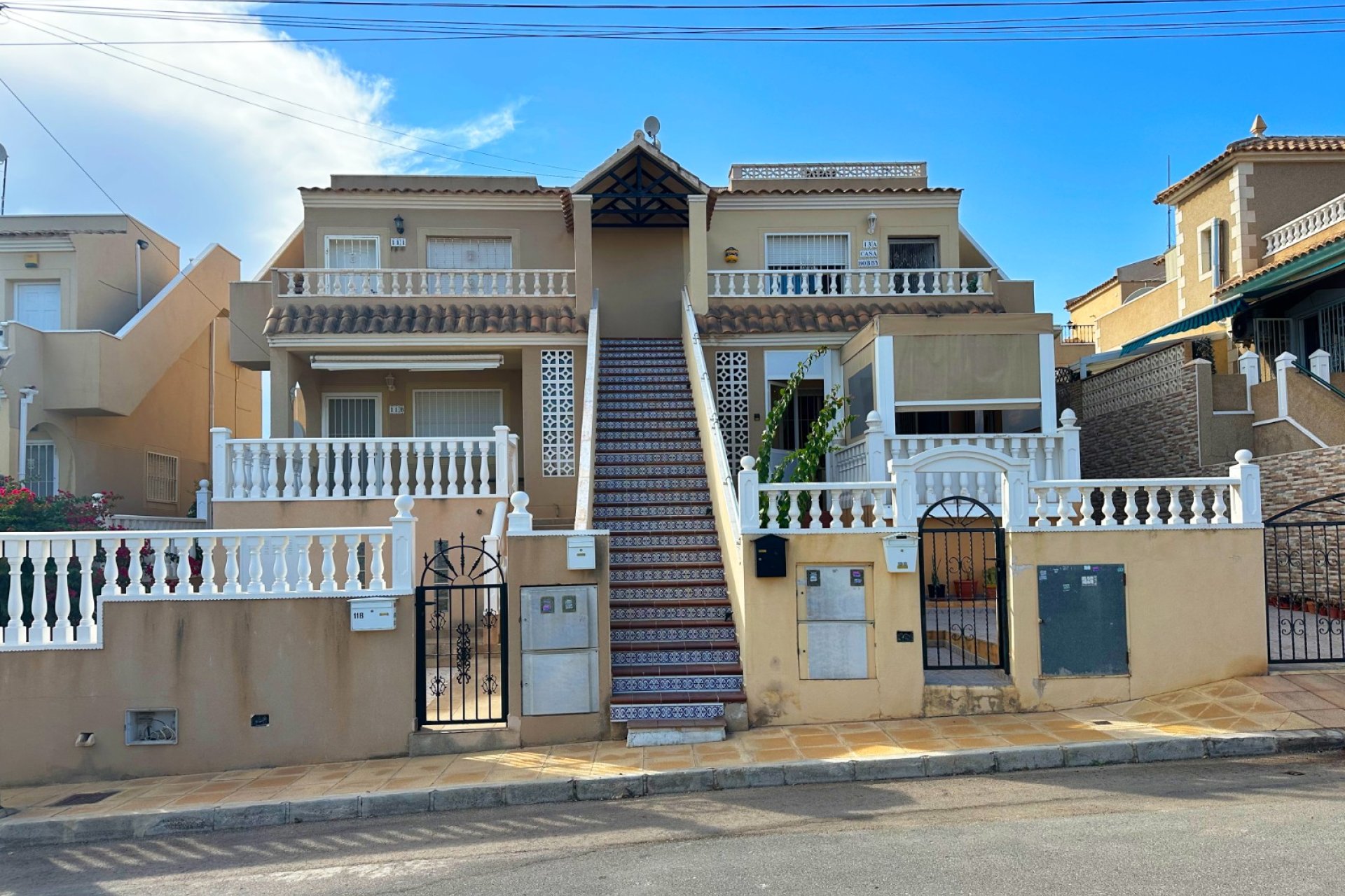 Revente - Bungalow -
San Miguel de Salinas - Inland