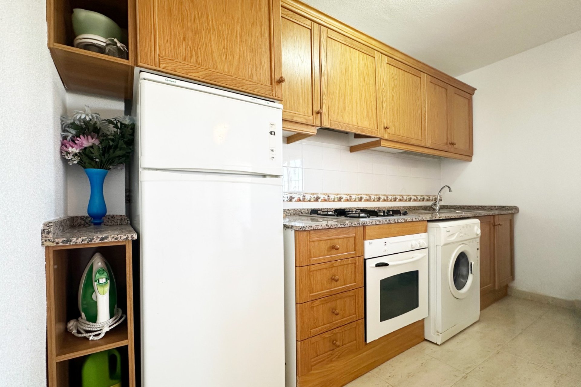 Revente - Bungalow -
San Miguel de Salinas - Inland