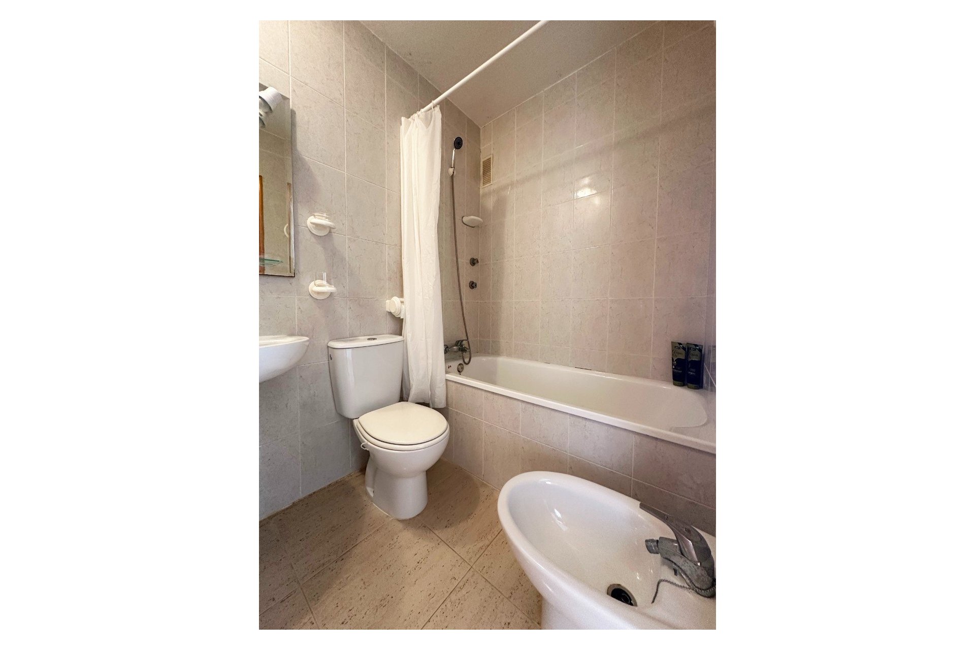 Revente - Bungalow -
San Miguel de Salinas - Inland