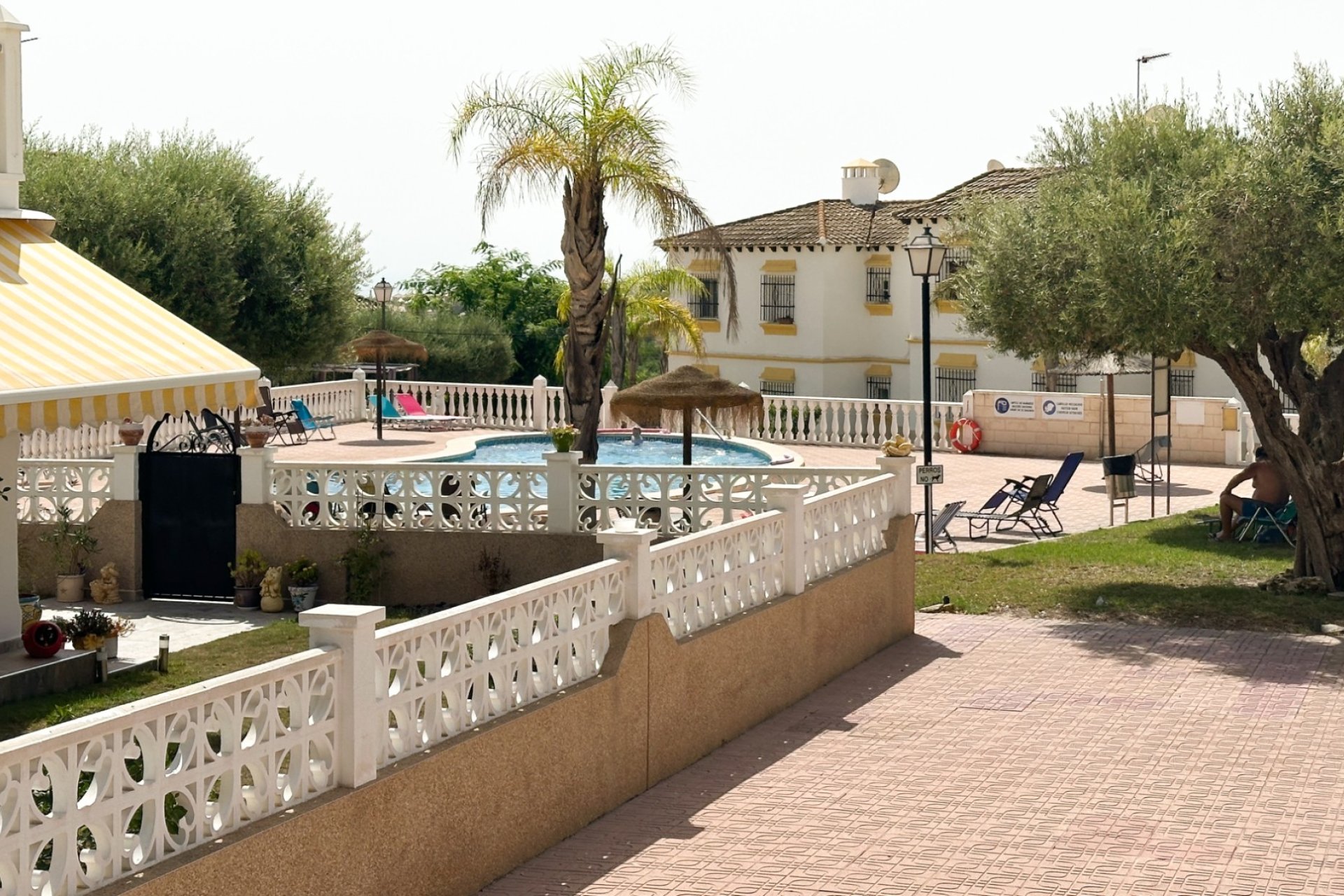 Revente - Bungalow -
San Miguel de Salinas - Inland