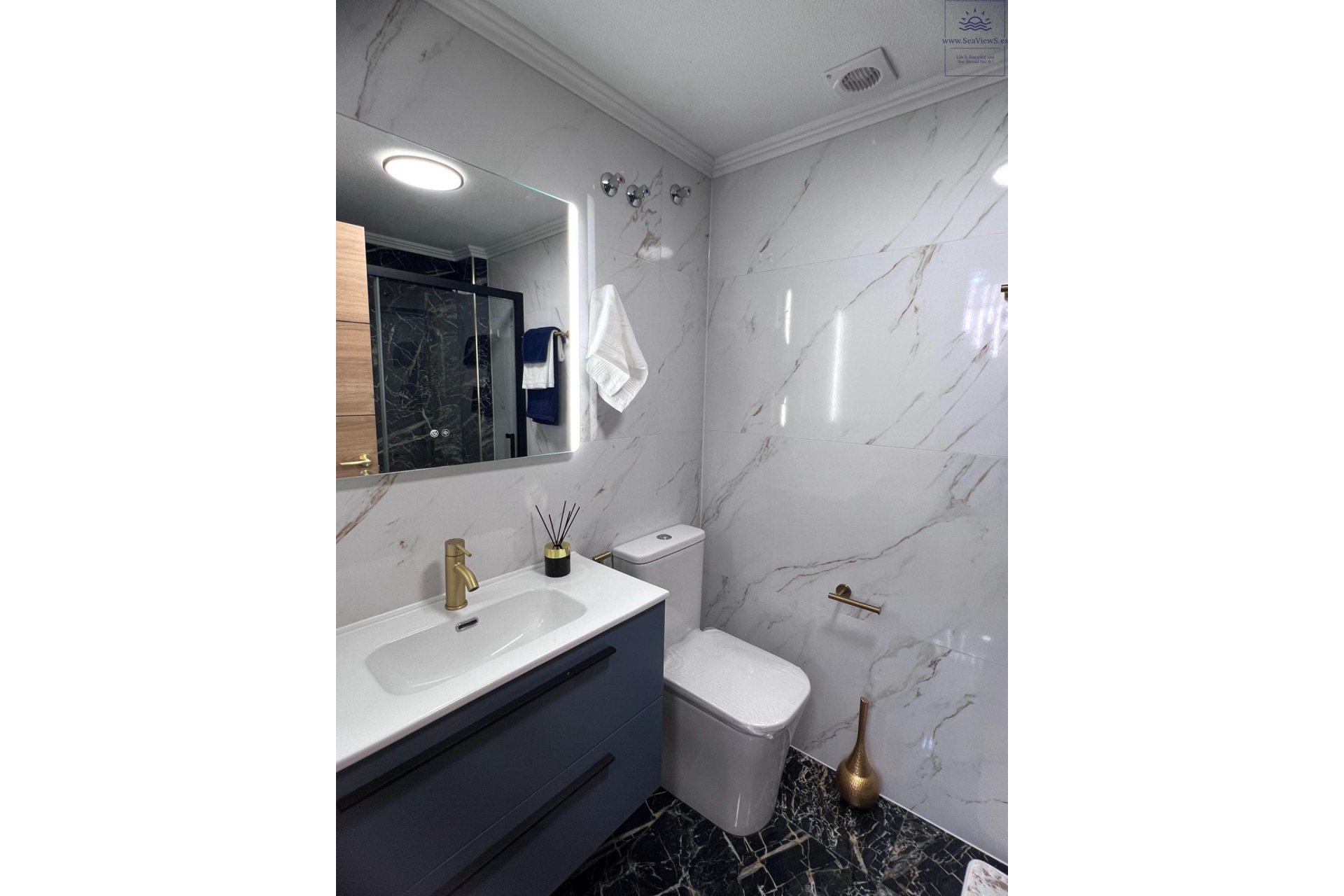 Revente - Bungalow -
Torrevieja - Centro