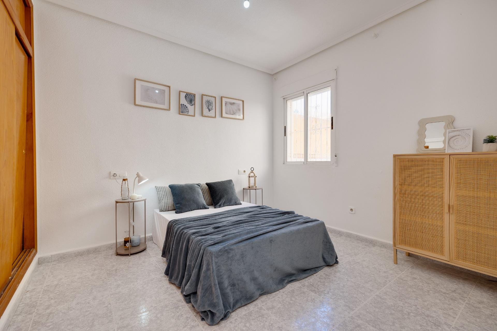Revente - Bungalow -
Torrevieja - Los Frutales