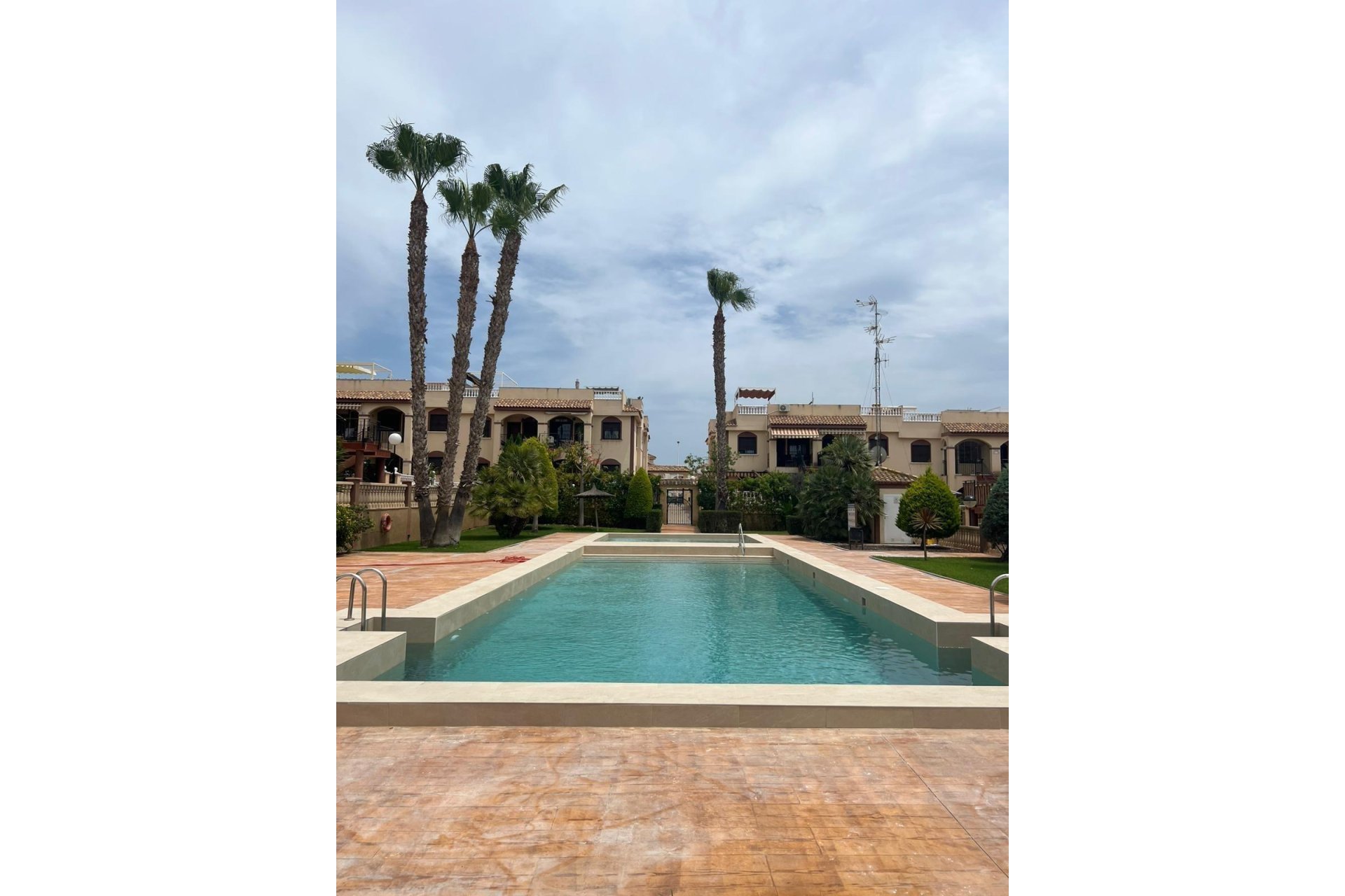 Revente - Bungalow -
Torrevieja - Parque Acuático - Sector 25