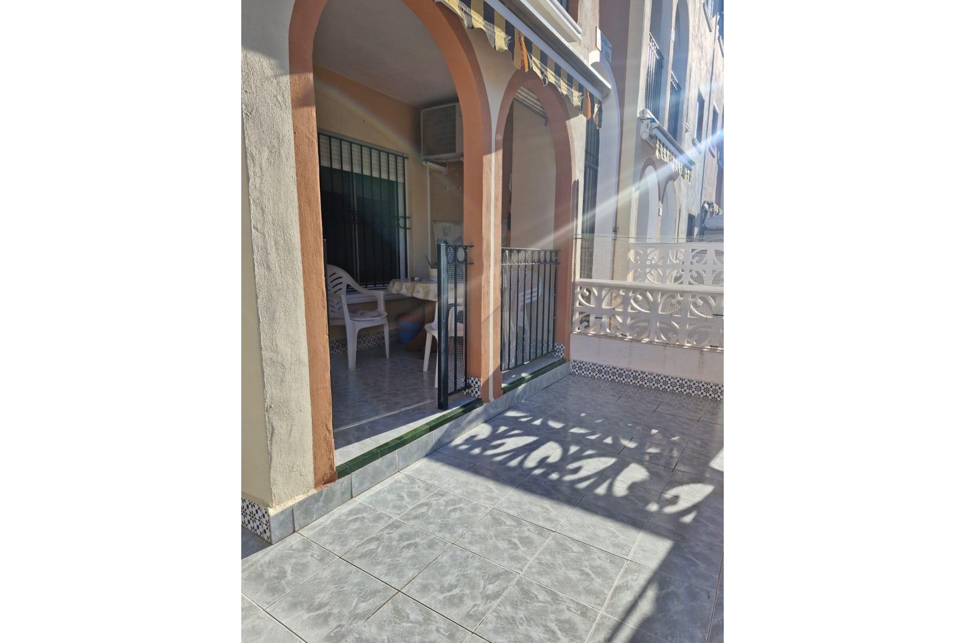 Revente - Bungalow -
Torrevieja - Playa De Los Naufragos