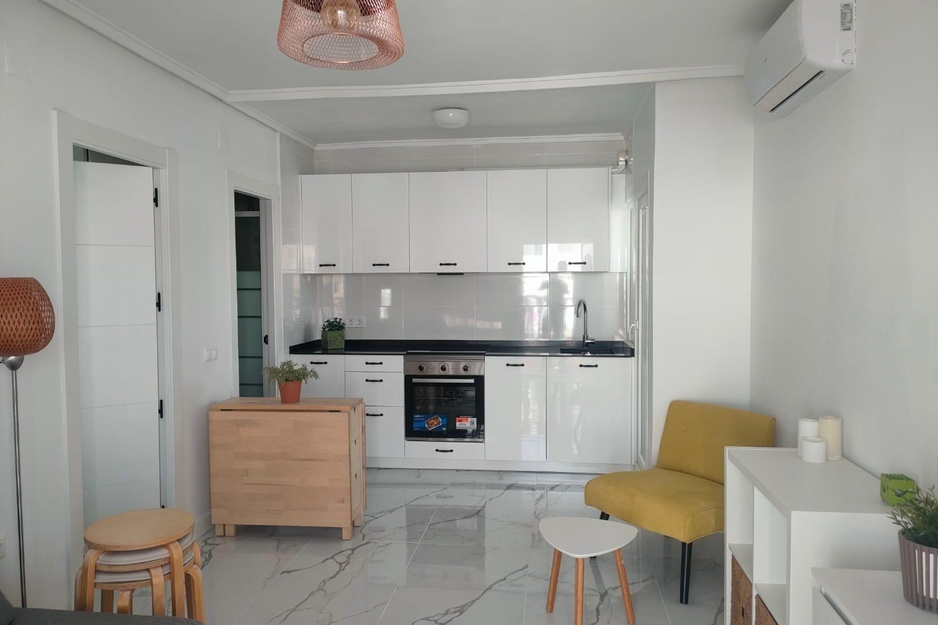 Revente - Bungalow -
Torrevieja - Rosaleda-los Frutales