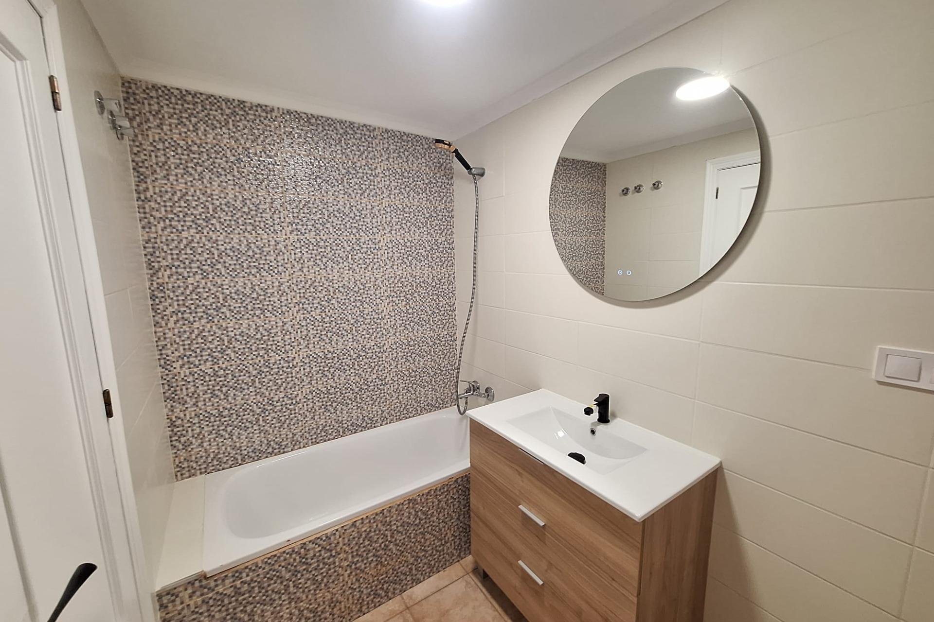 Revente - Bungalow -
Torrevieja - Sector 25