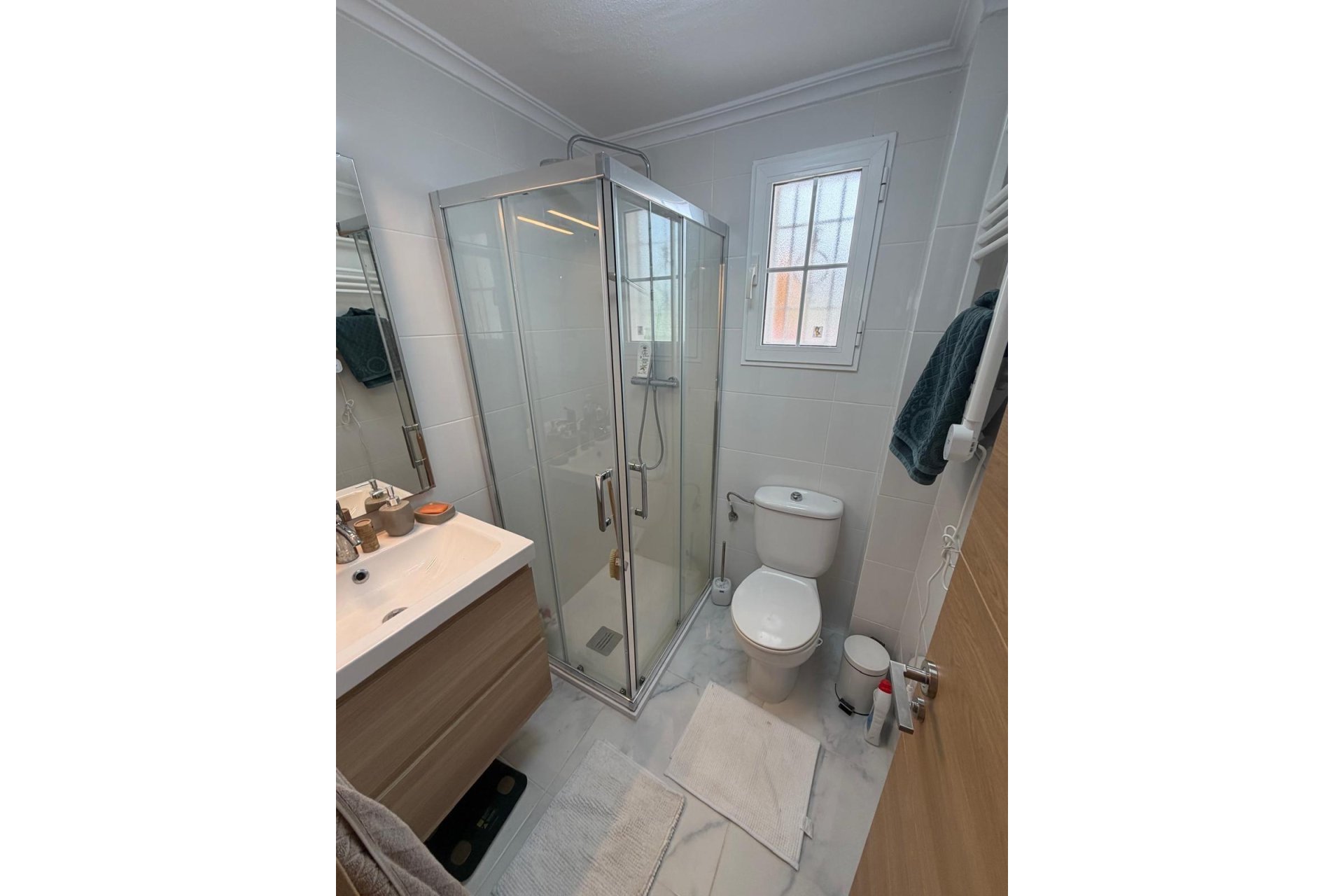 Revente - Bungalow -
Torrevieja - Zona Los Frutales