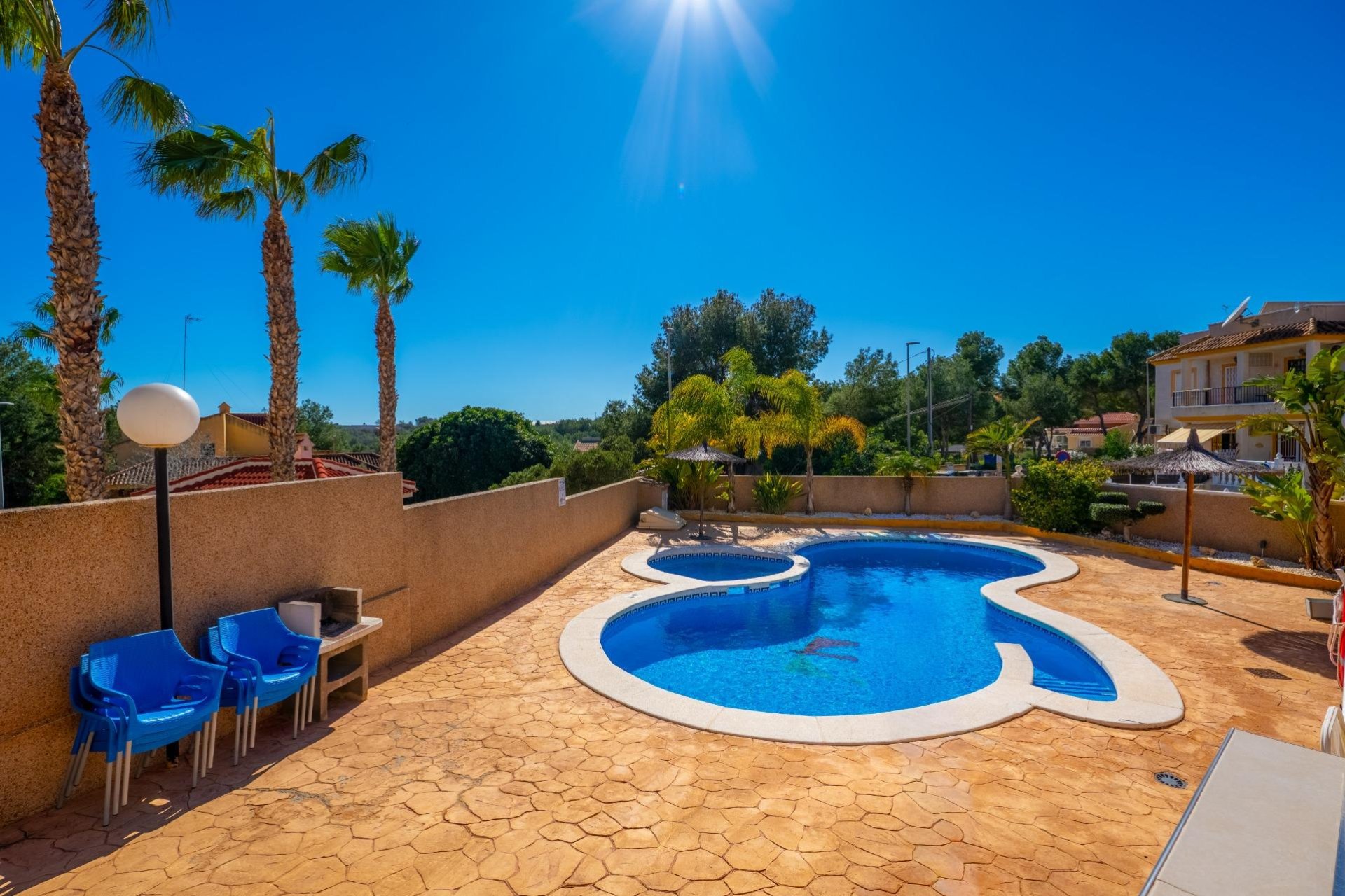 Revente - Duplex -
Algorfa - Comunidad Valenciana