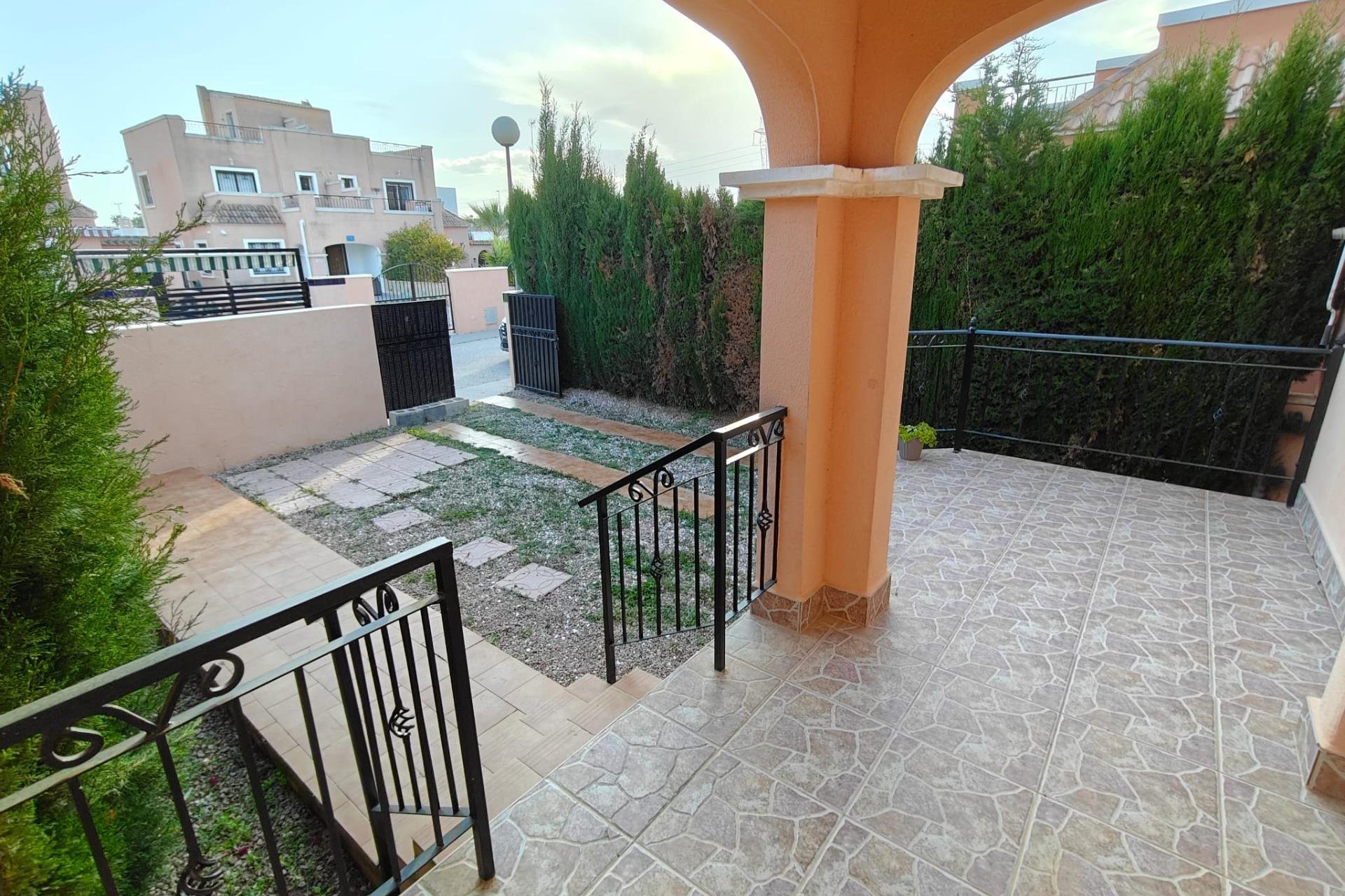 Revente - Duplex -
Los Montesinos - Costa Blanca Sur