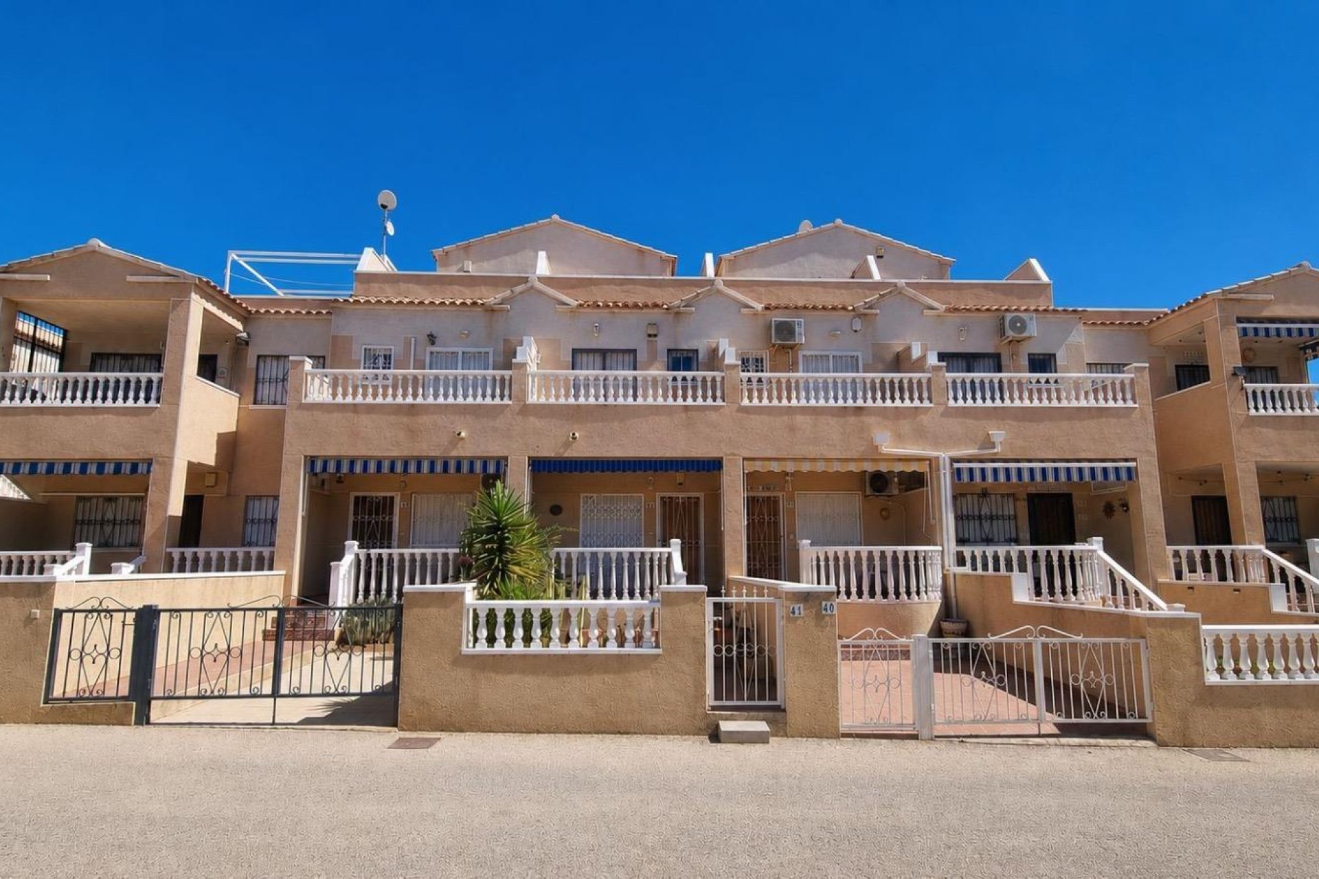 Revente - Duplex -
Orihuela Costa - La Ciñuelica