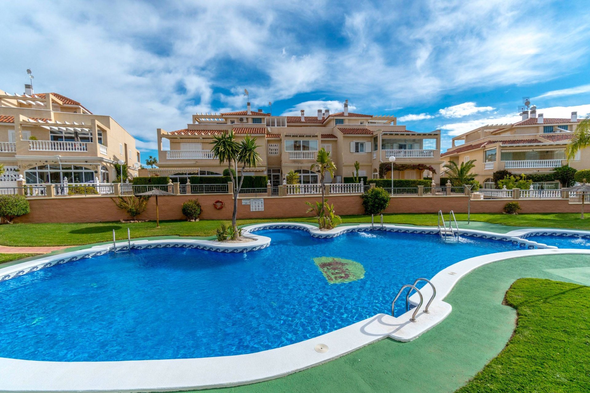 Revente - Duplex -
Orihuela Costa - Playa Flamenca
