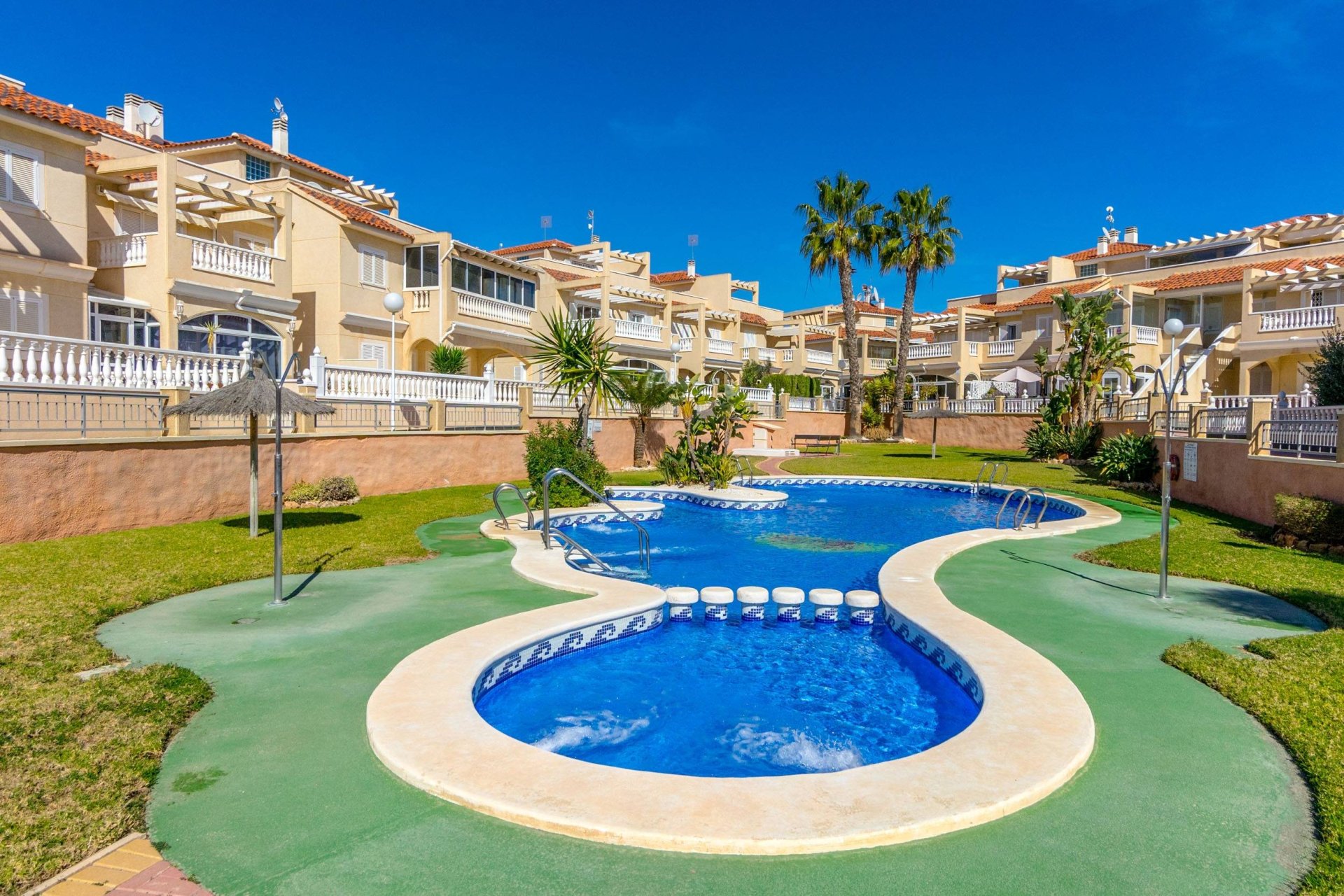 Revente - Duplex -
Orihuela Costa - Playa Flamenca
