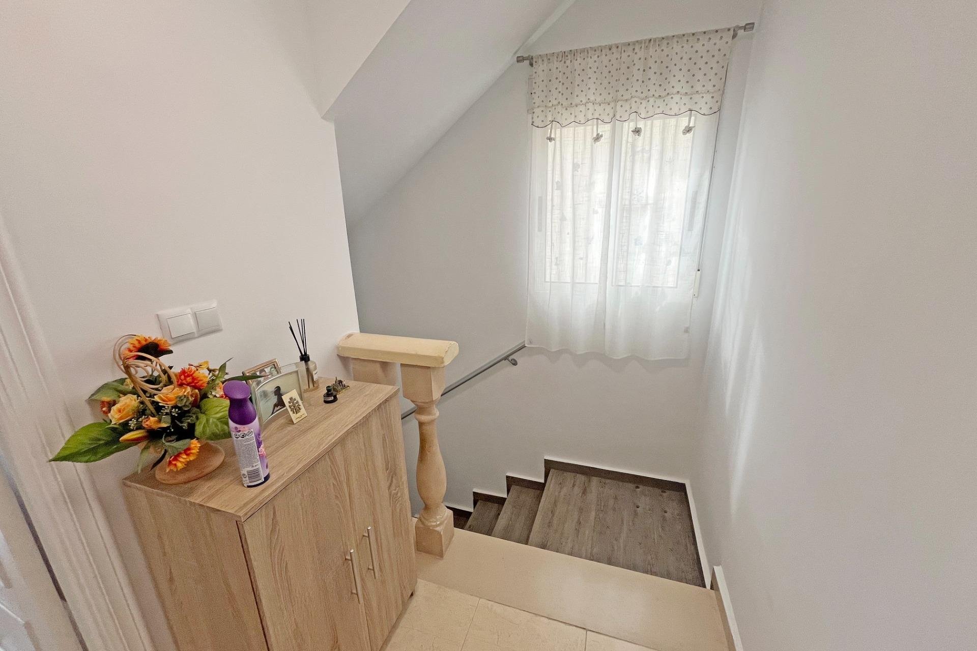 Revente - Duplex -
San Miguel de Salinas - Las Filipinas