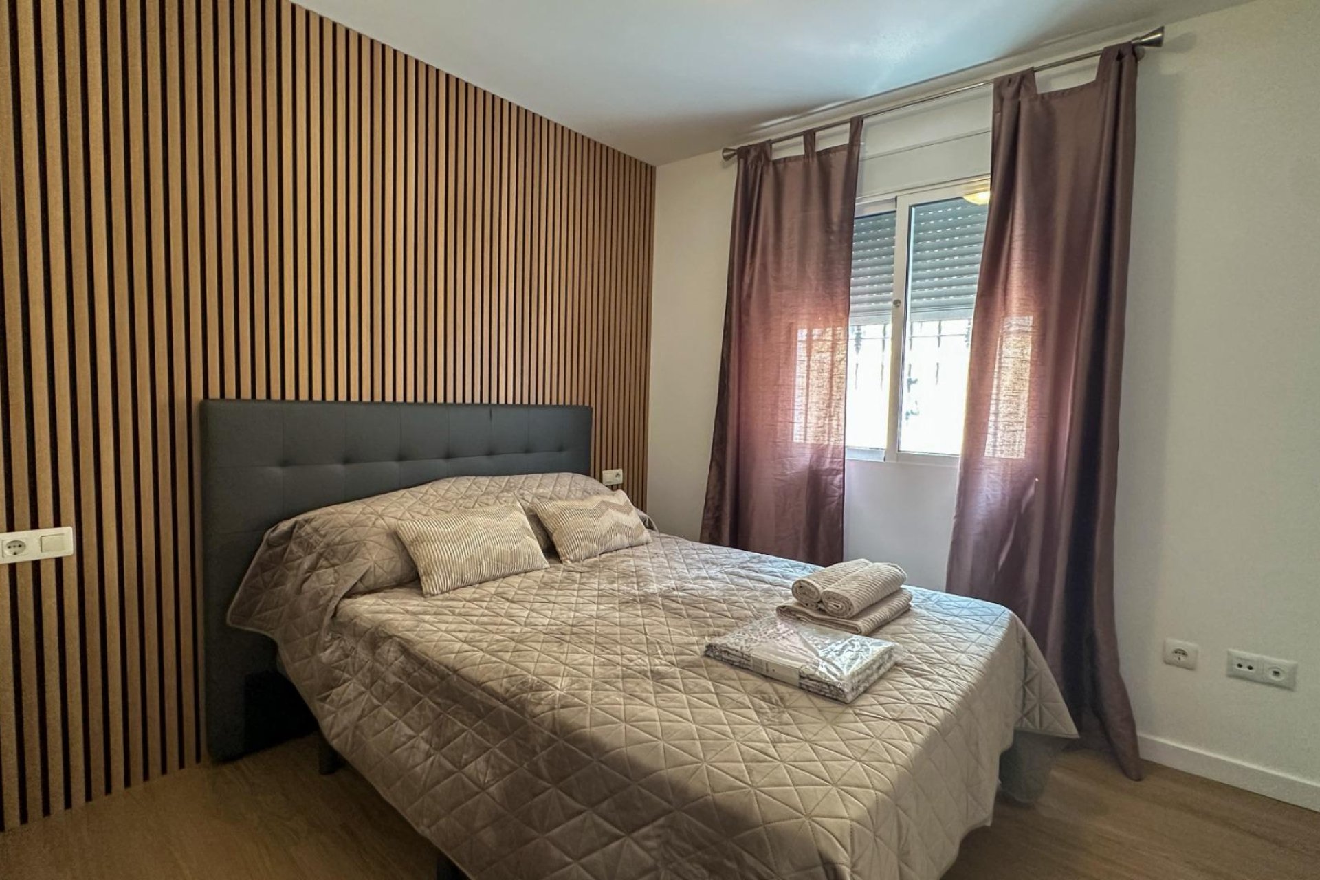 Revente - Duplex -
San Miguel de Salinas - Las Filipinas