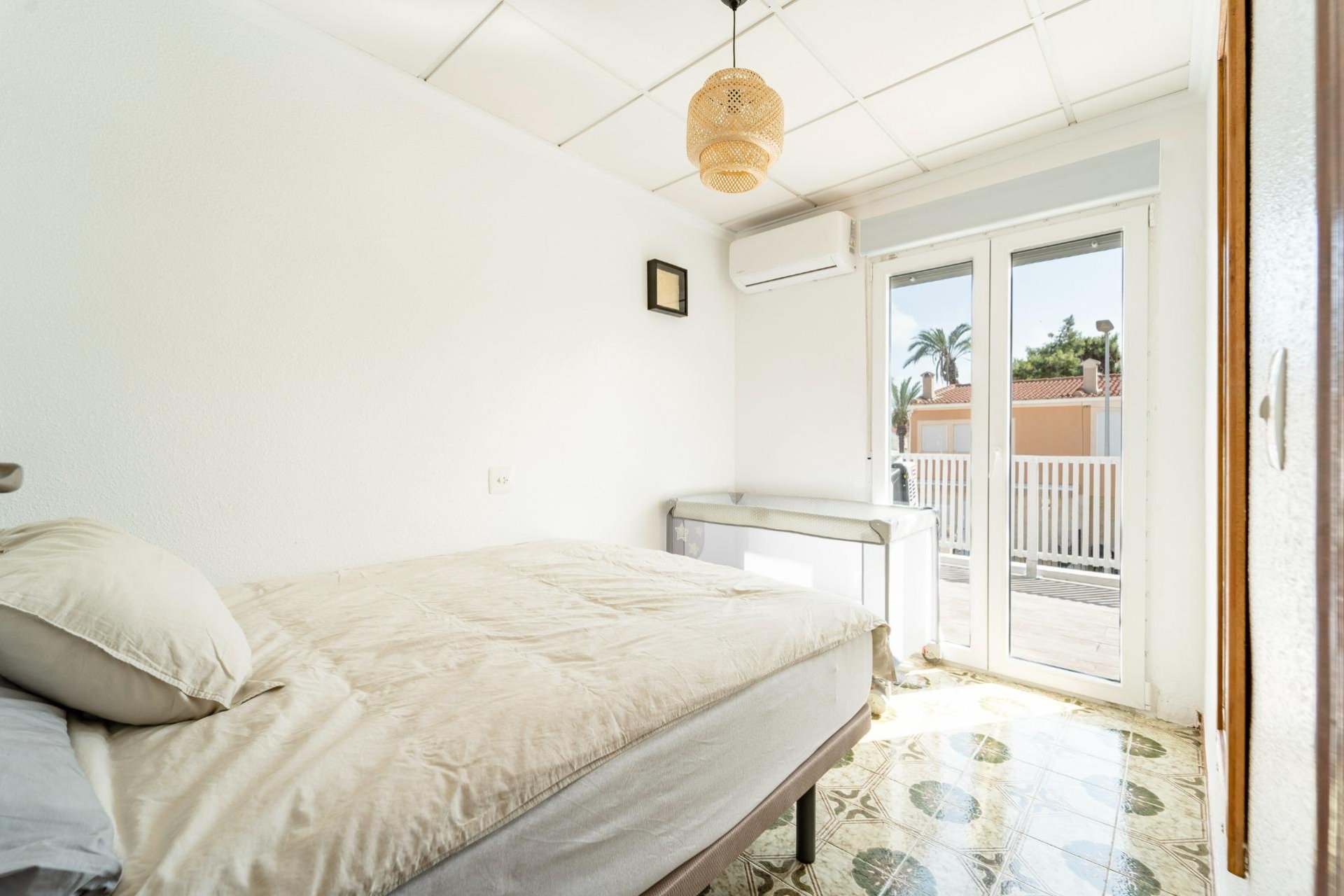 Revente - Duplex -
Torrevieja - Playa De Los Naufragos