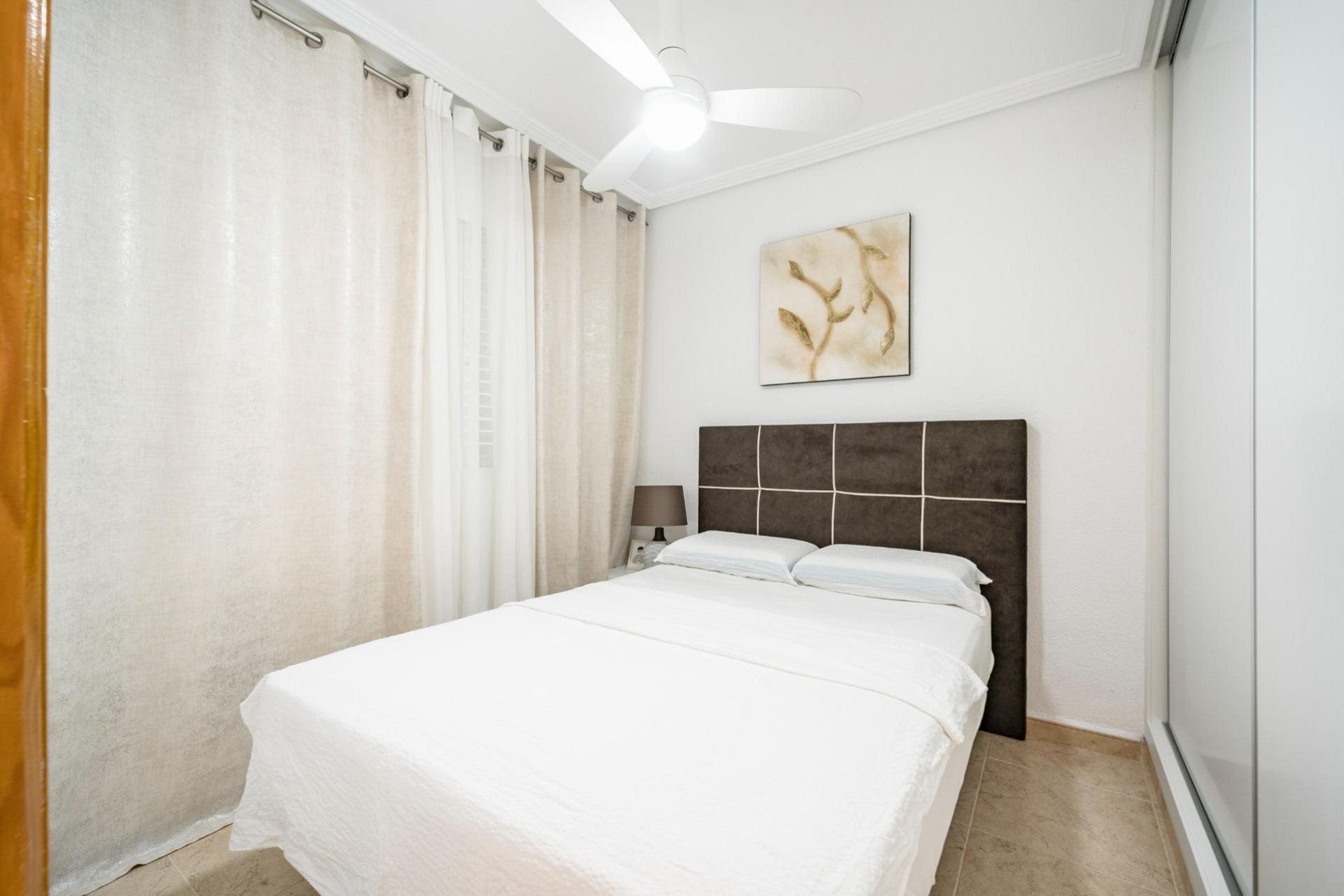Revente - Duplex -
Torrevieja - Playa De Los Naufragos