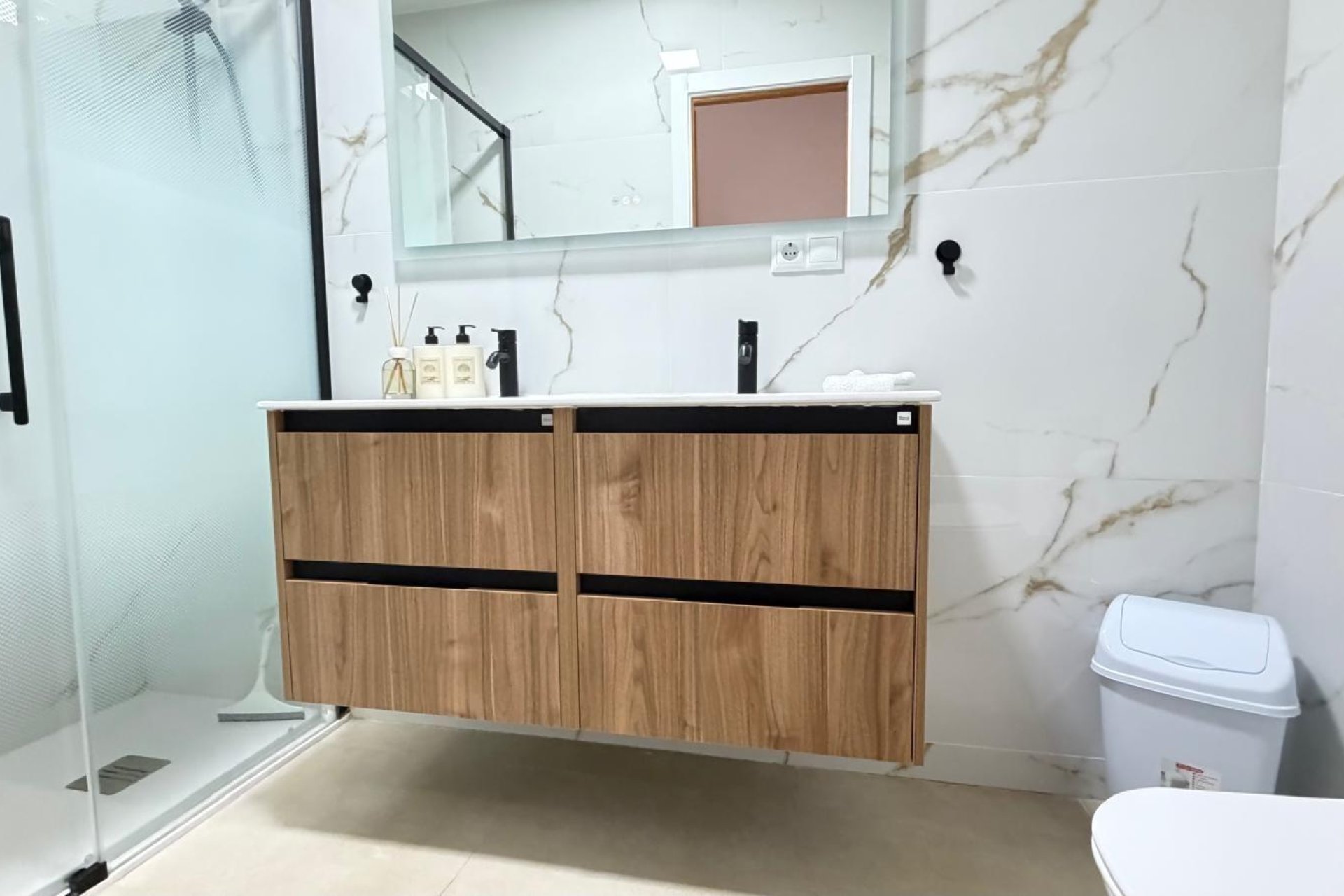 Revente - Duplex -
Torrevieja - Playa De Los Naufragos