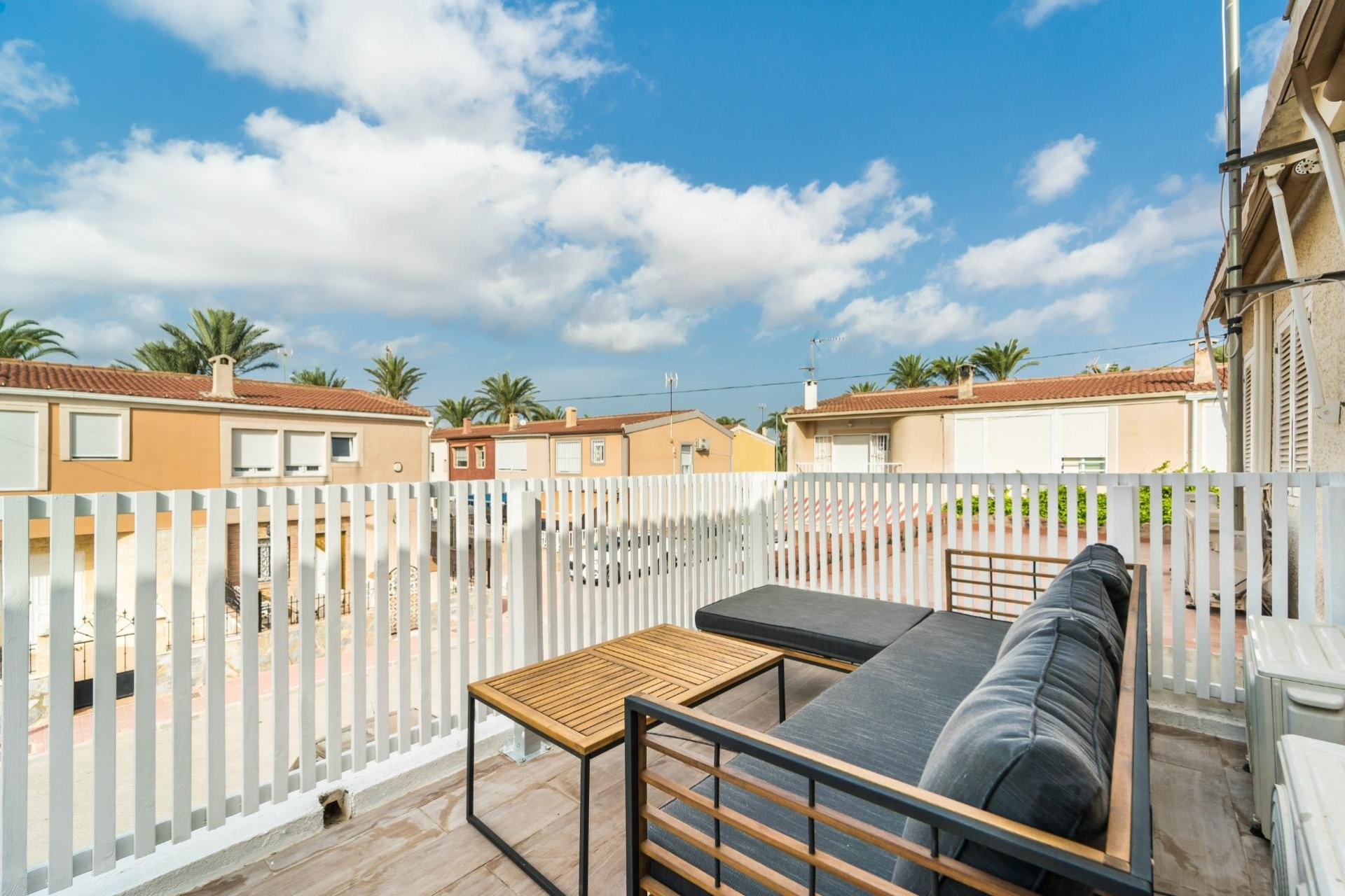 Revente - Duplex -
Torrevieja - Playa De Los Naufragos