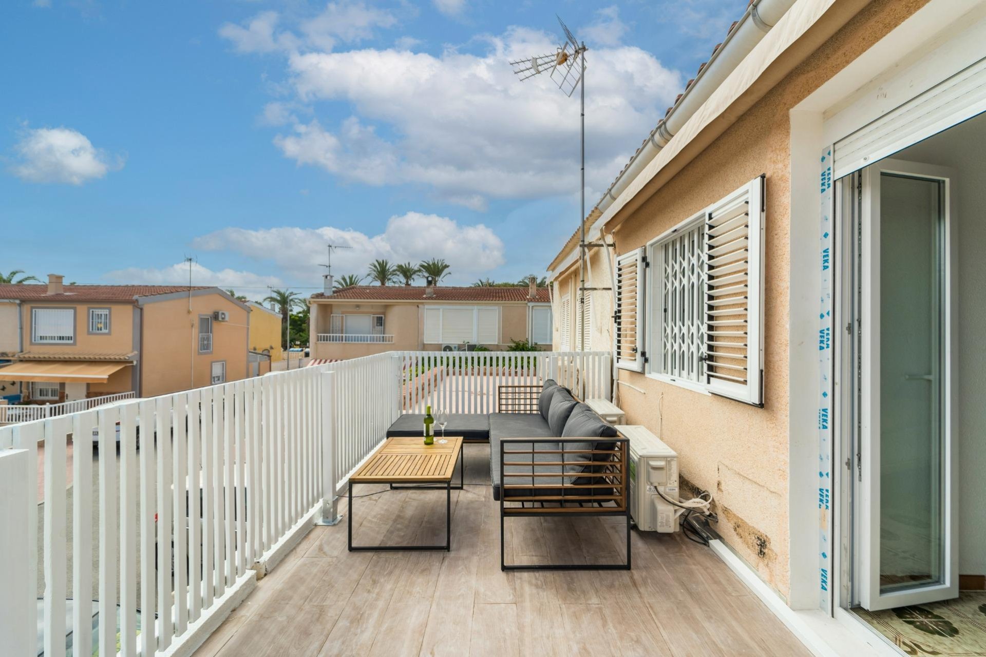 Revente - Duplex -
Torrevieja - Playa De Los Naufragos