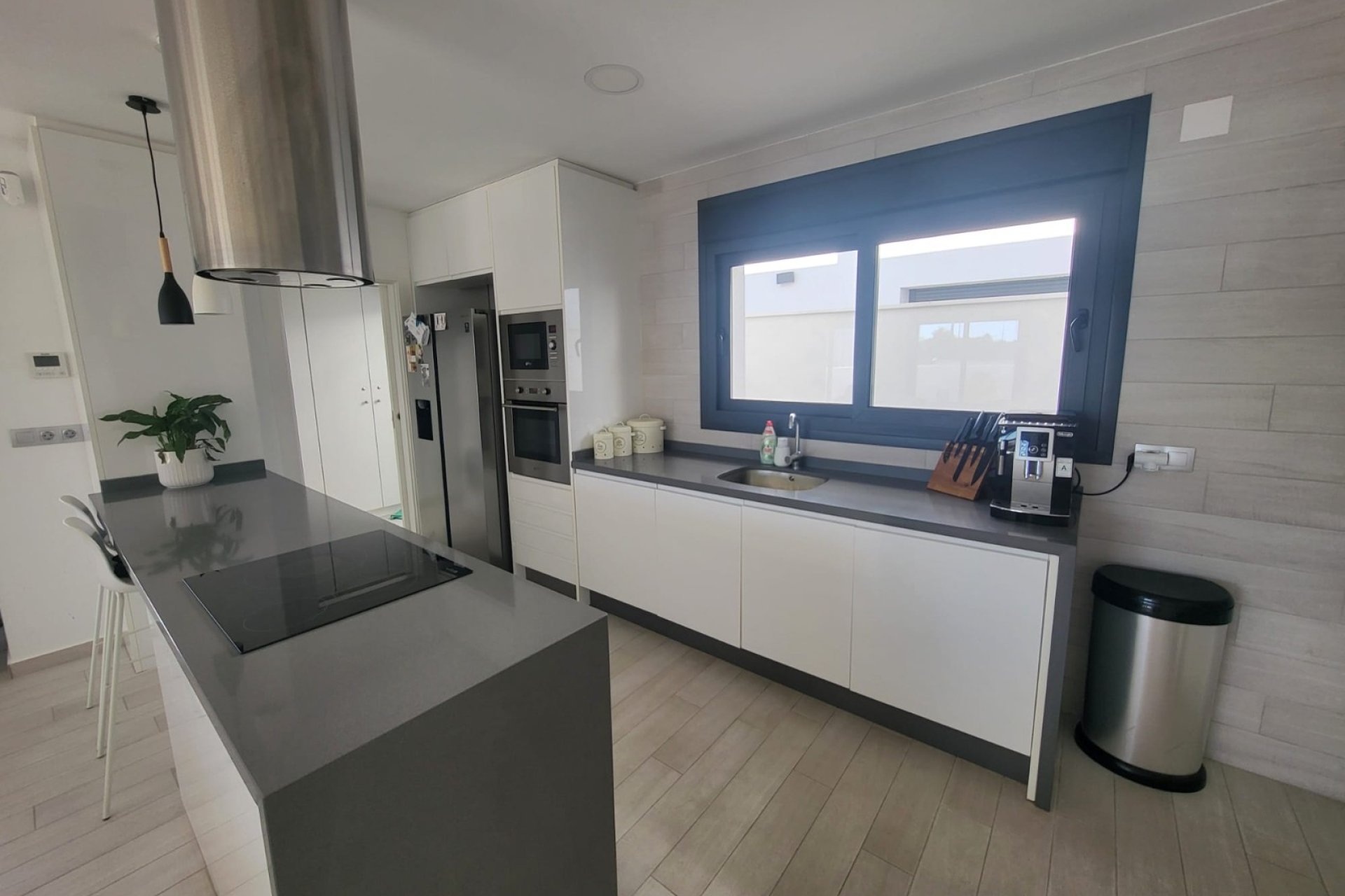 Revente - Maison de ville -
Daya Vieja - Costa Blanca