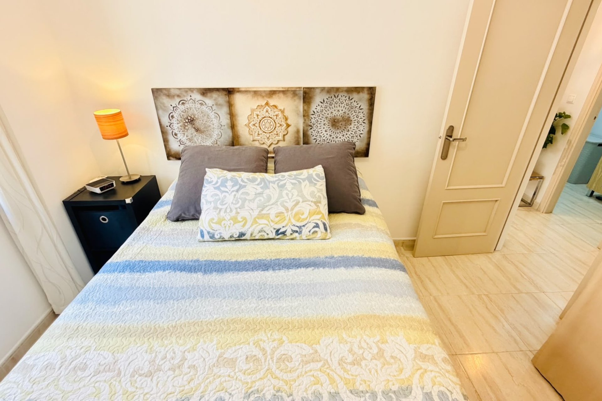 Revente - Maison de ville -
Daya Vieja - Costa Blanca