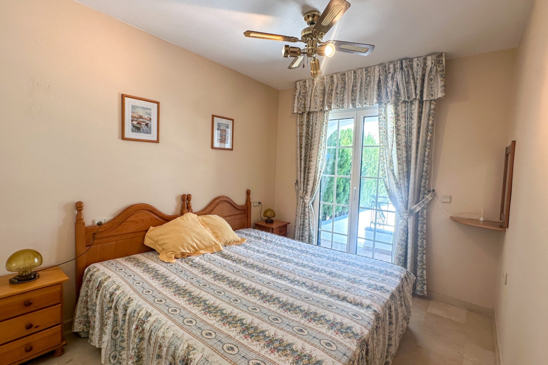 Revente - Maison de ville -
Orihuela Costa - Costa Blanca