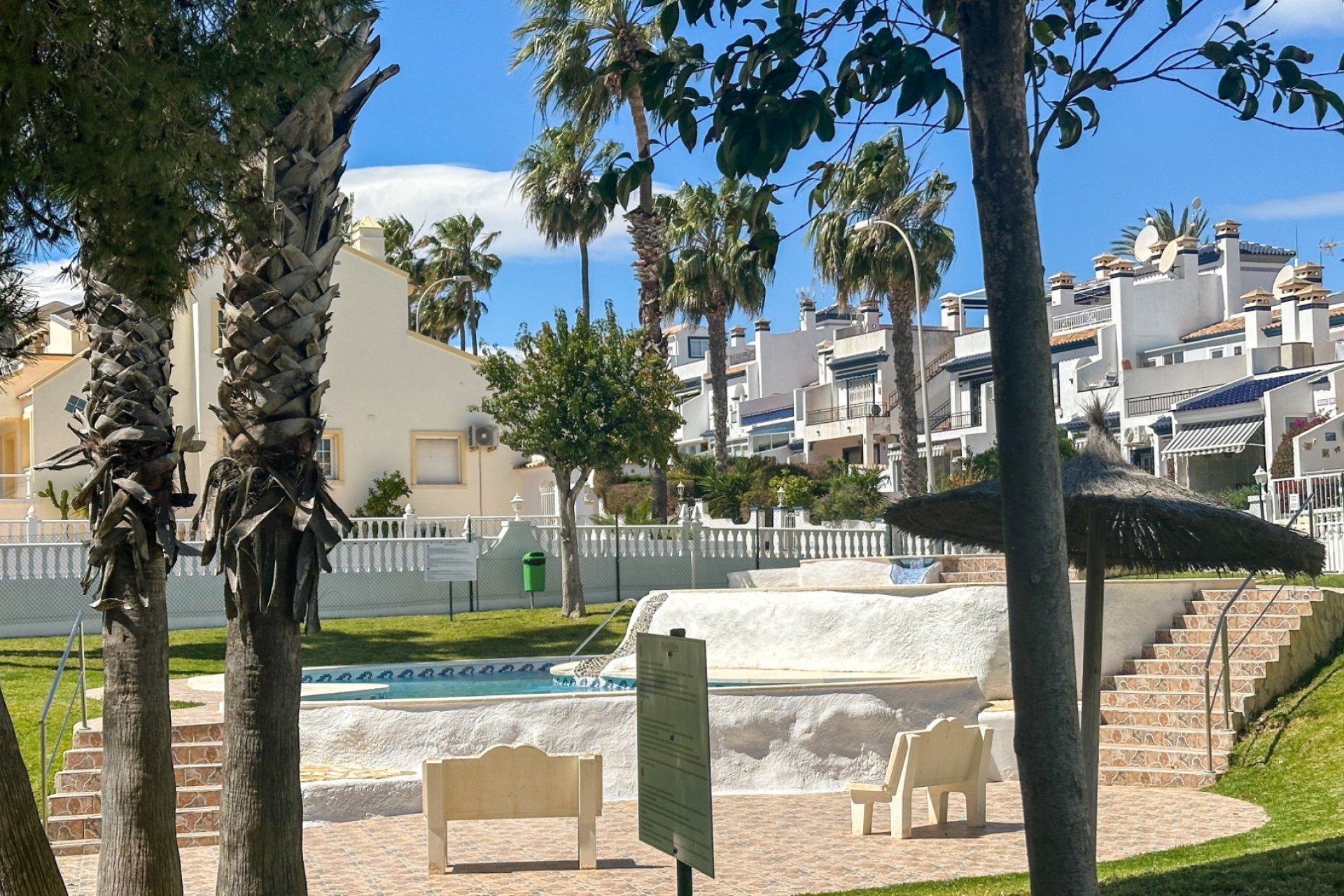 Revente - Maison de ville -
Orihuela Costa - Costa Blanca