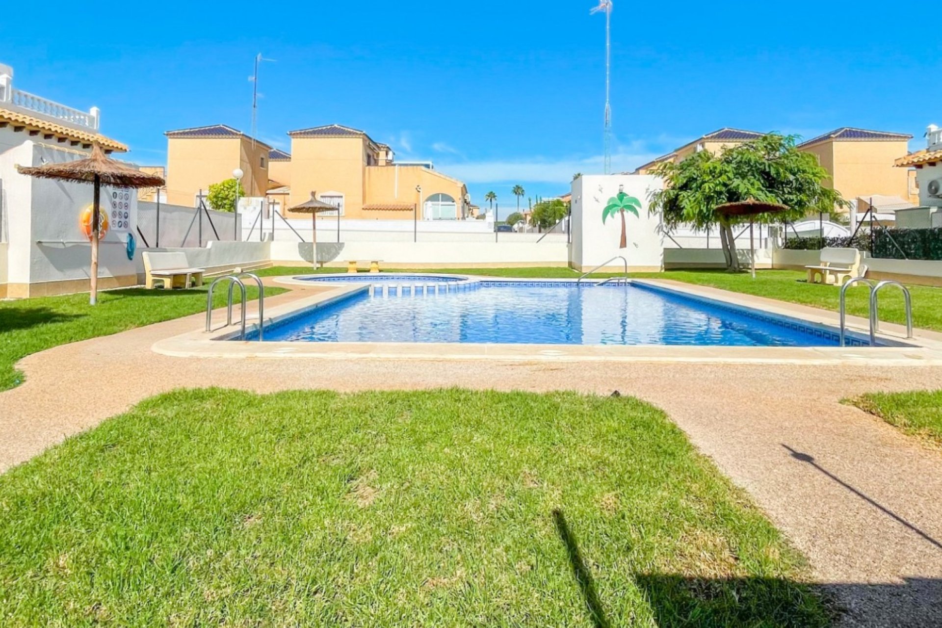 Revente - Maison de ville -
Orihuela Costa - Costa Blanca