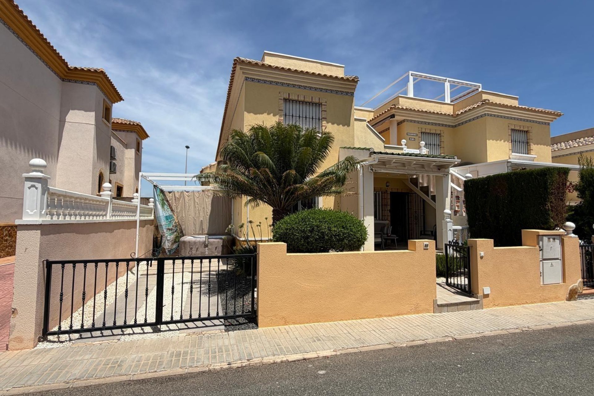 Revente - Maison de ville -
Orihuela Costa - Los Dolses