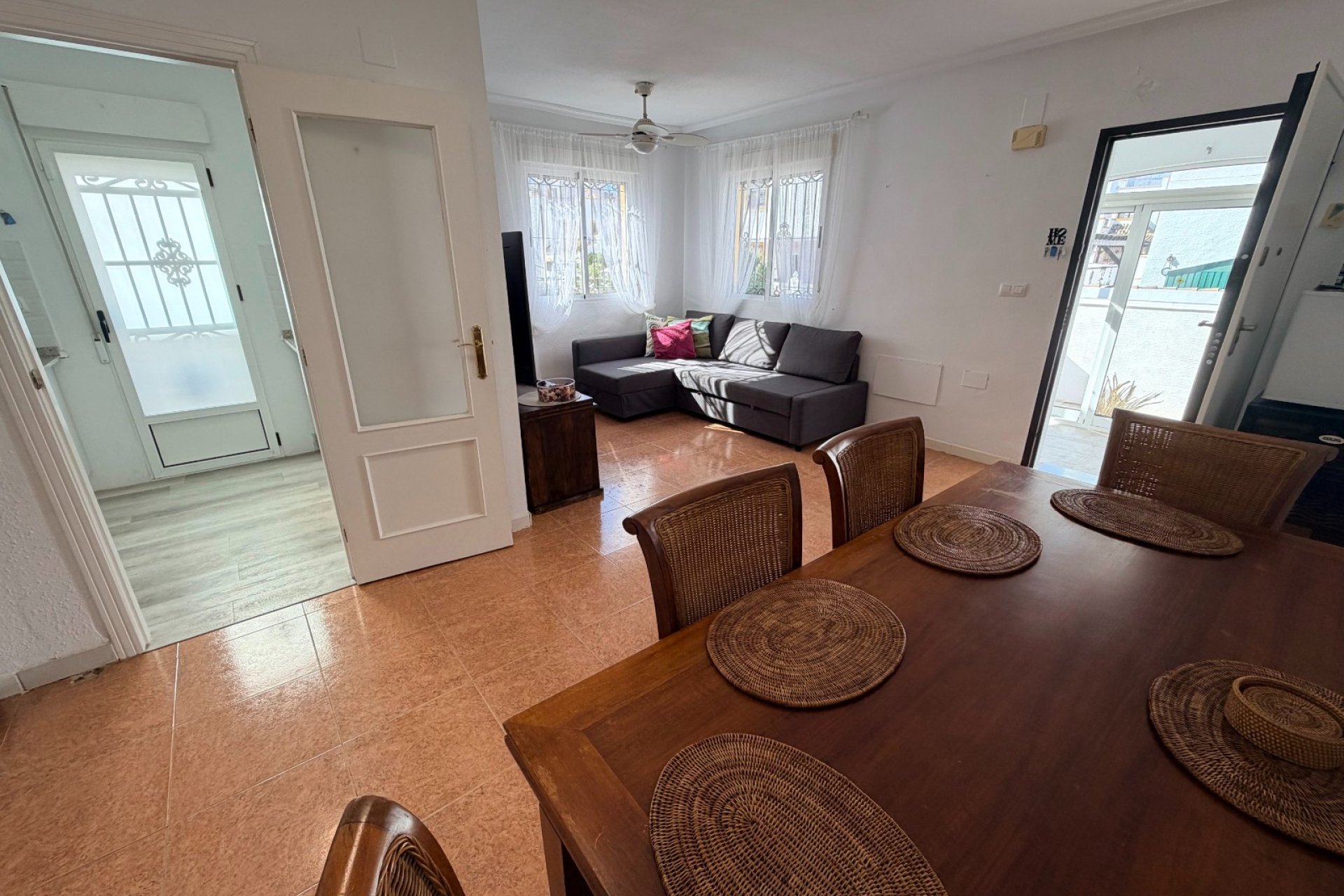 Revente - Maison de ville -
Orihuela - Inland
