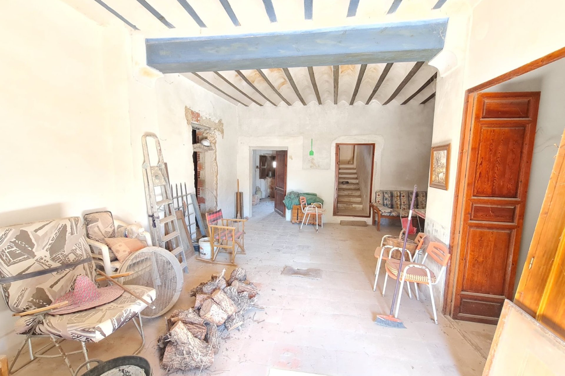 Revente - Maison de ville -
Pinoso - Inland