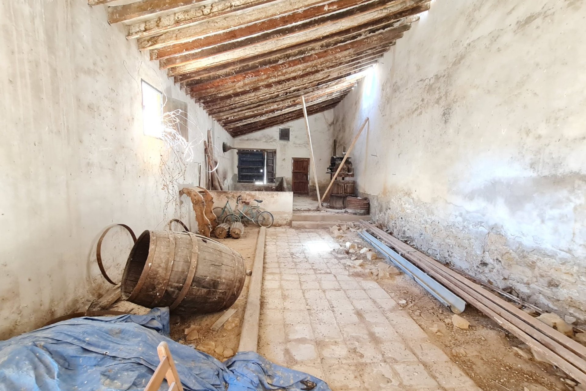 Revente - Maison de ville -
Pinoso - Inland