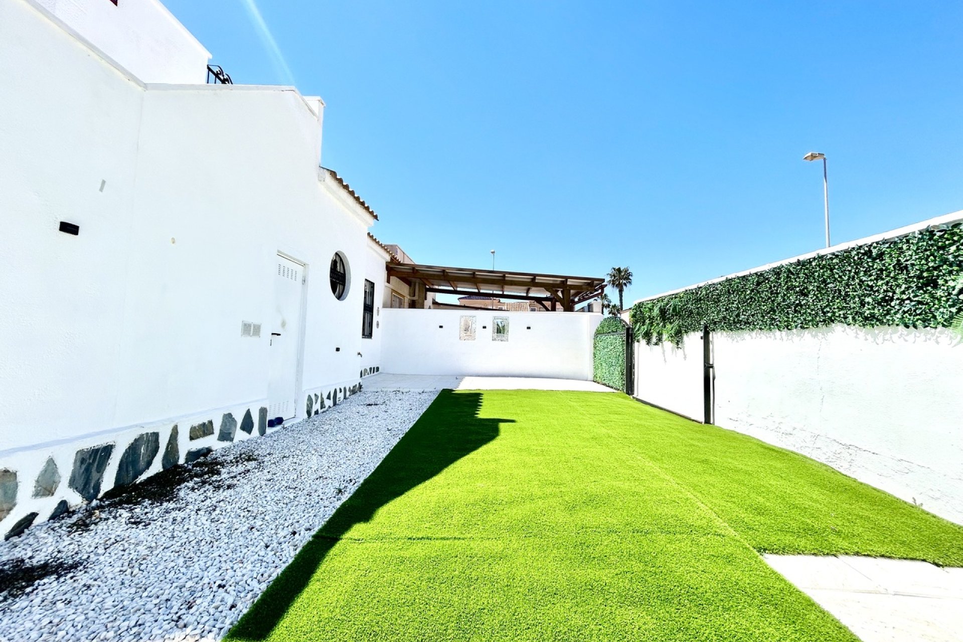 Revente - Maison de ville -
Punta Prima - Costa Blanca