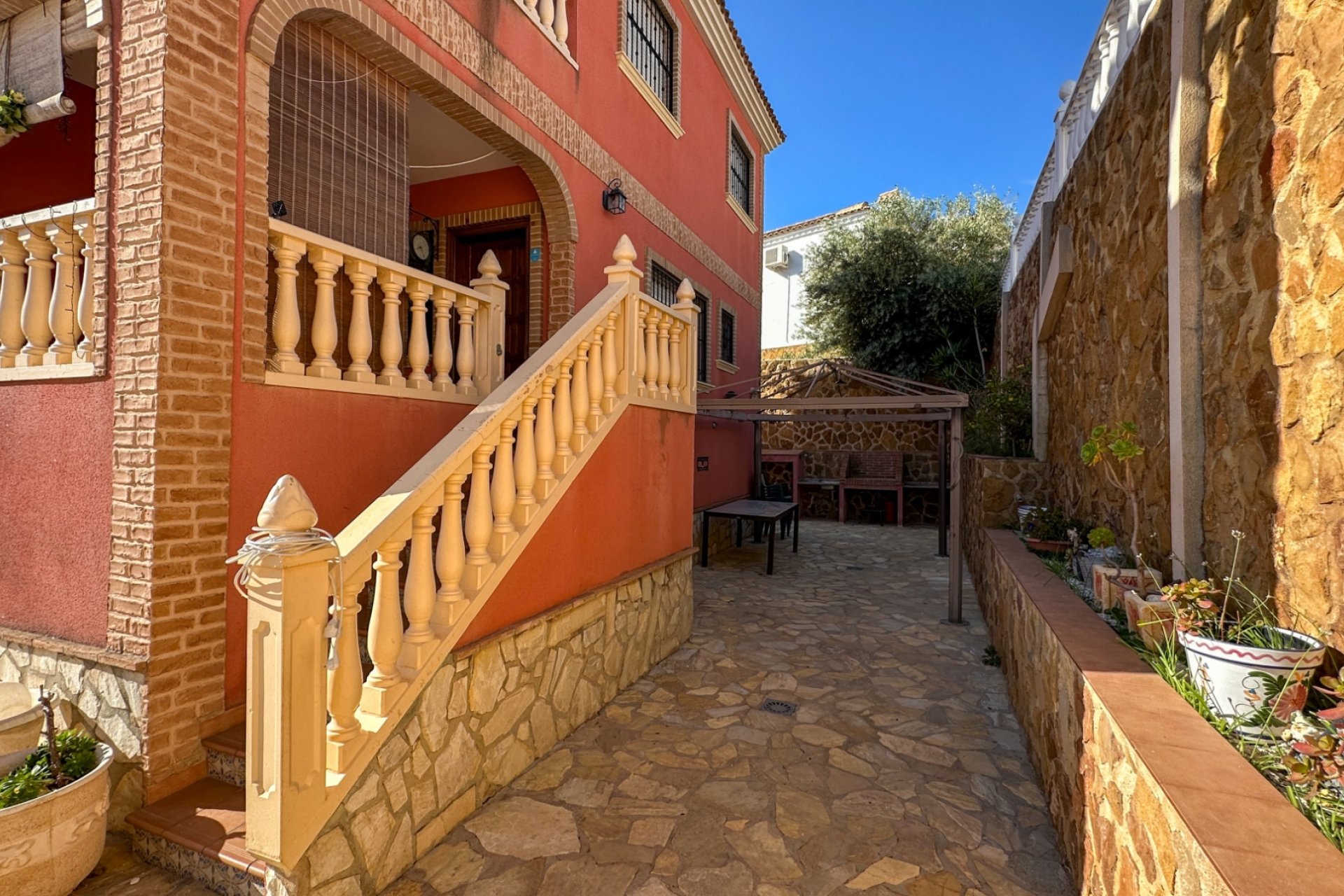 Revente - Maison de ville -
San Miguel de Salinas - Inland