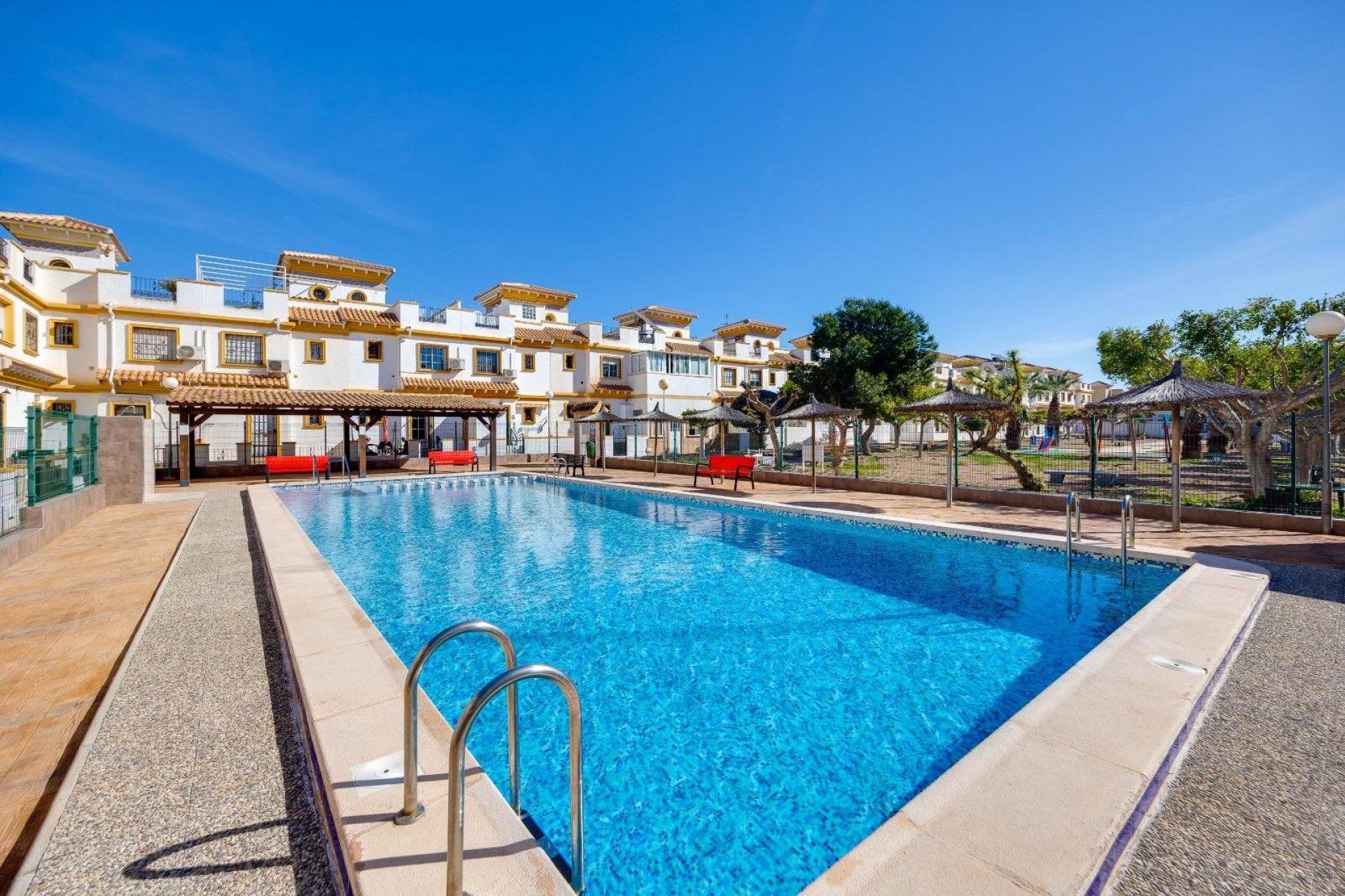 Revente - Maison de ville -
Torrevieja - Aguas Nuevas