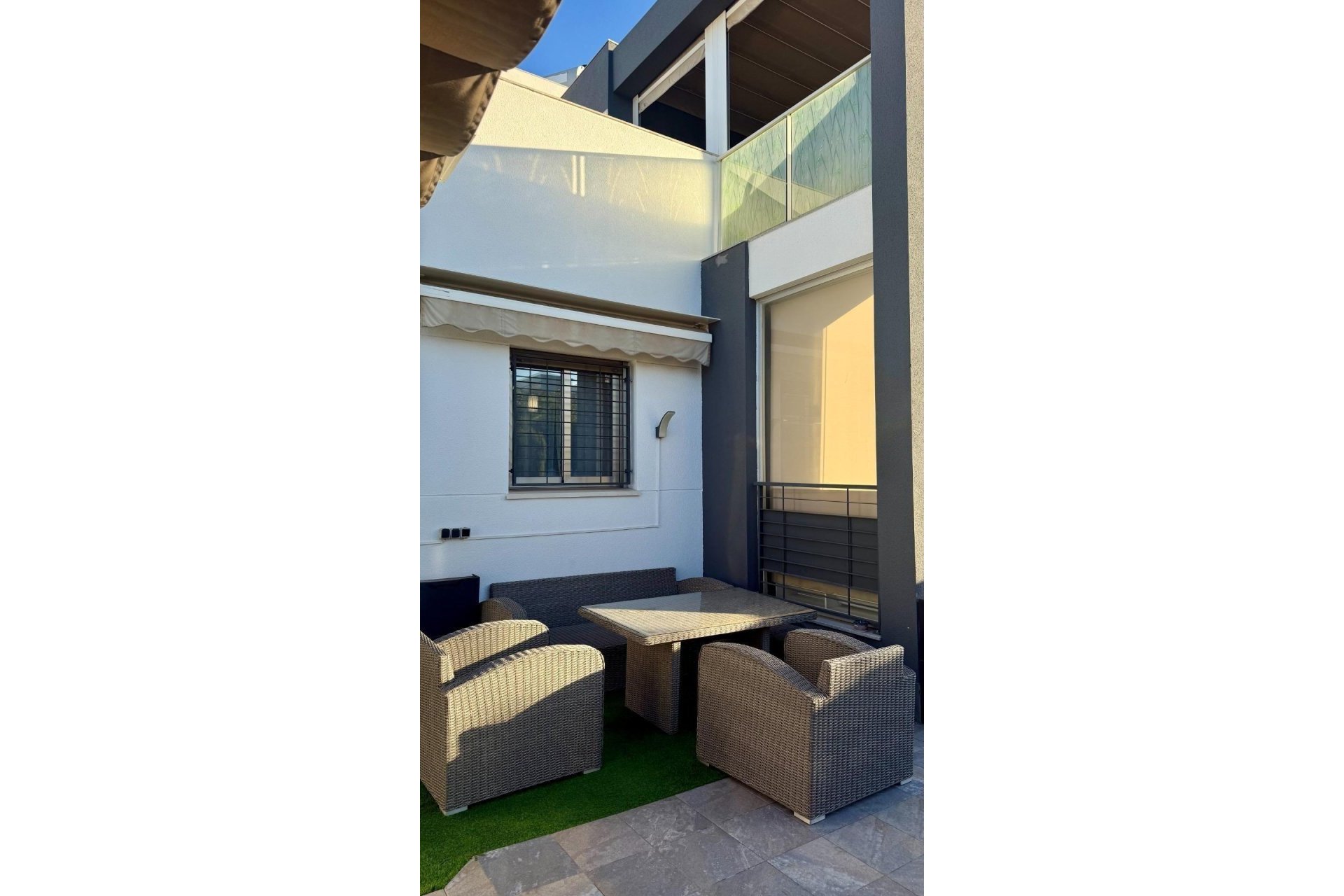 Revente - Maison de ville -
Torrevieja - Aguas Nuevas