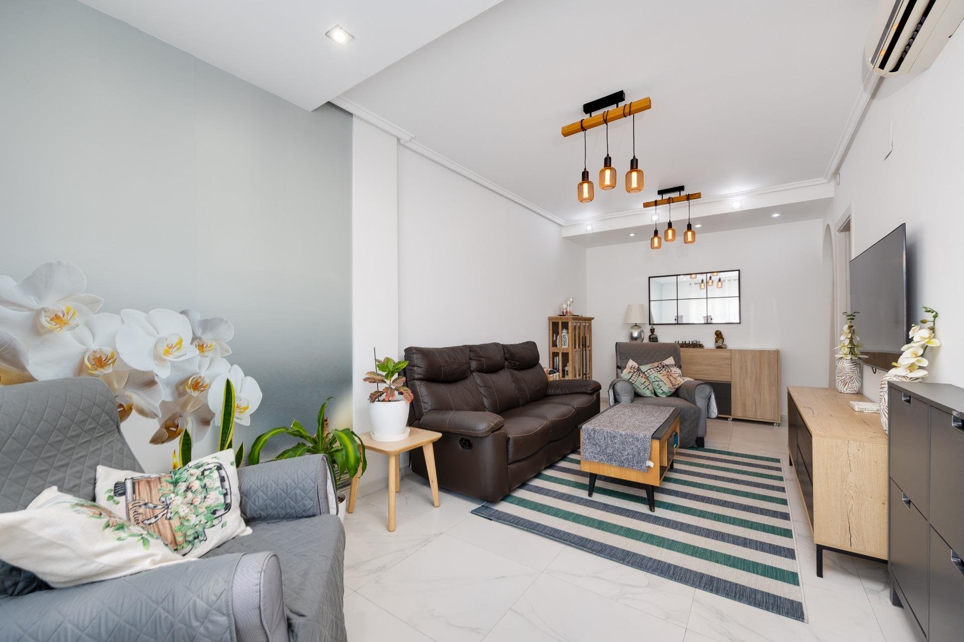 Revente - Maison de ville -
Torrevieja - Aguas Nuevas
