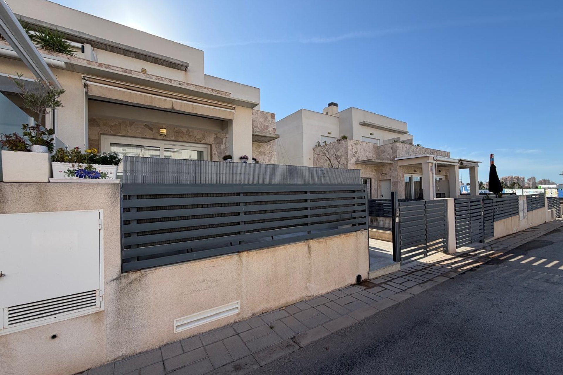 Revente - Maison de ville -
Torrevieja - Aguas Nuevas