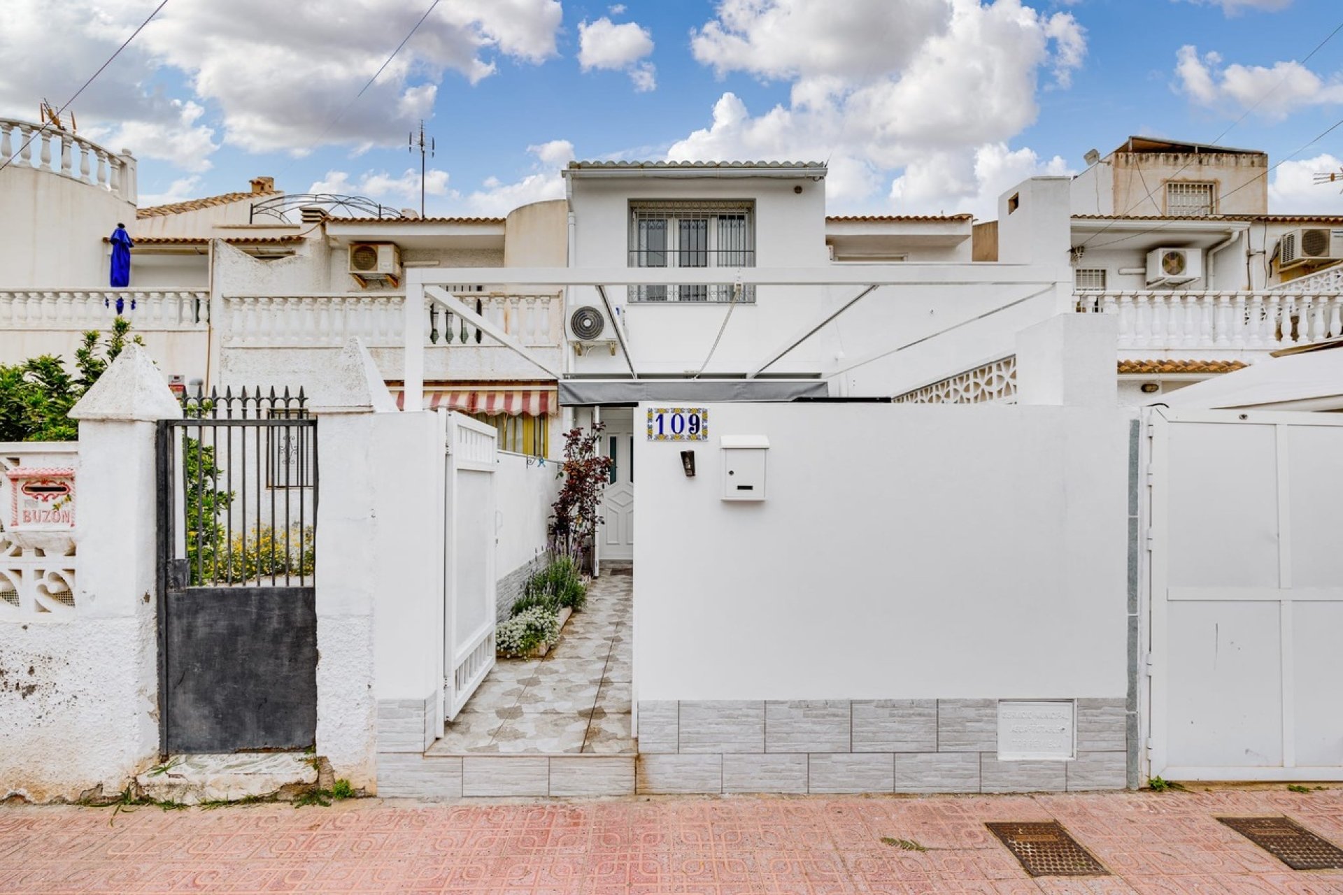 Revente - Maison de ville -
Torrevieja - Costa Blanca